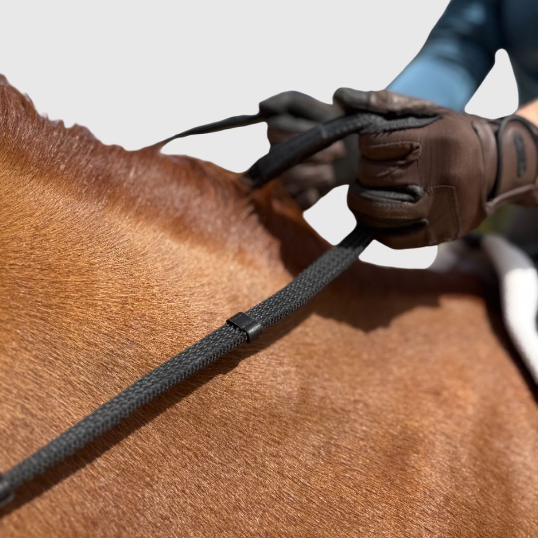 Correct Connect - Sure Grip Rubber Reins with 4" Rein Stops-Superb Slim Rubber Woven Grip