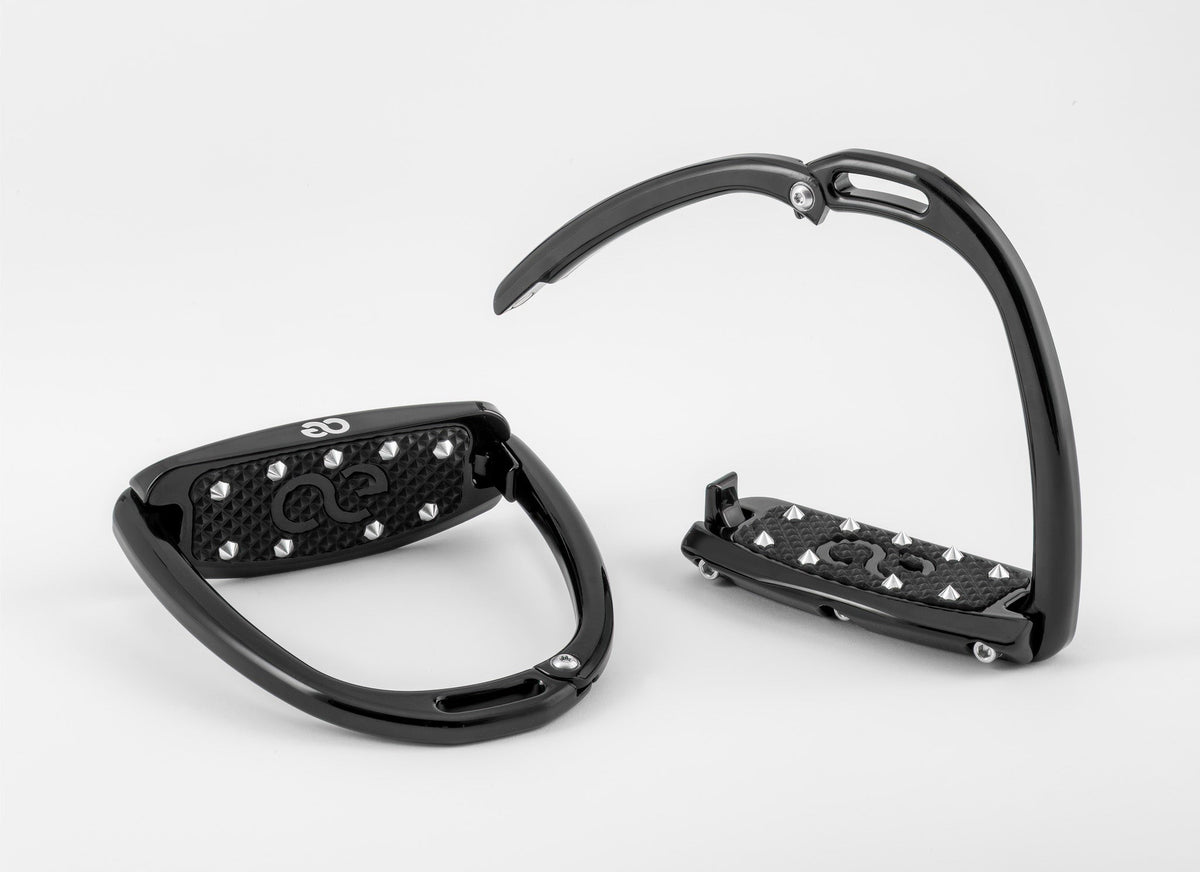 American Equus Hunter "Escape" Junior Stirrups