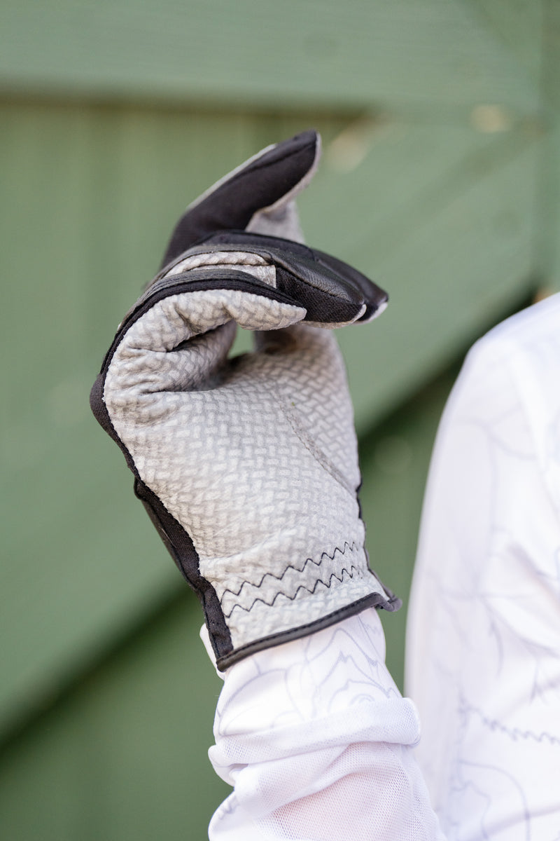 Correct Connect - Oil-Tac Copper Tech™️ Leather Premium Riding Glove in Black