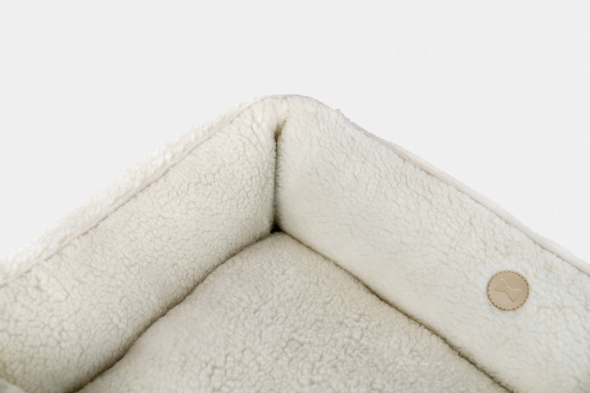 Chester & Lee Furry Sleeper Dog Bed Beige