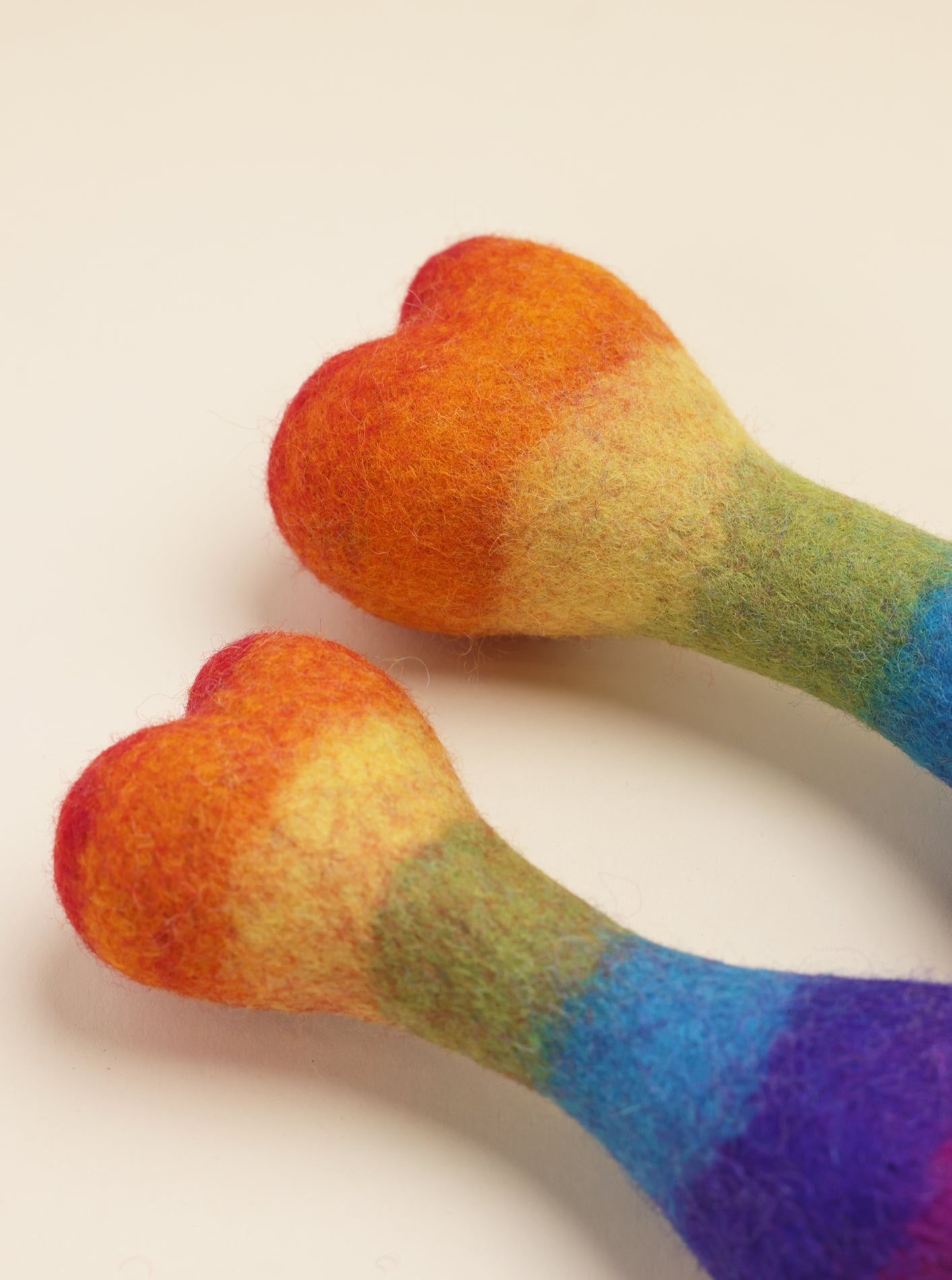 MODERNBEAST Rainbow Woolbone