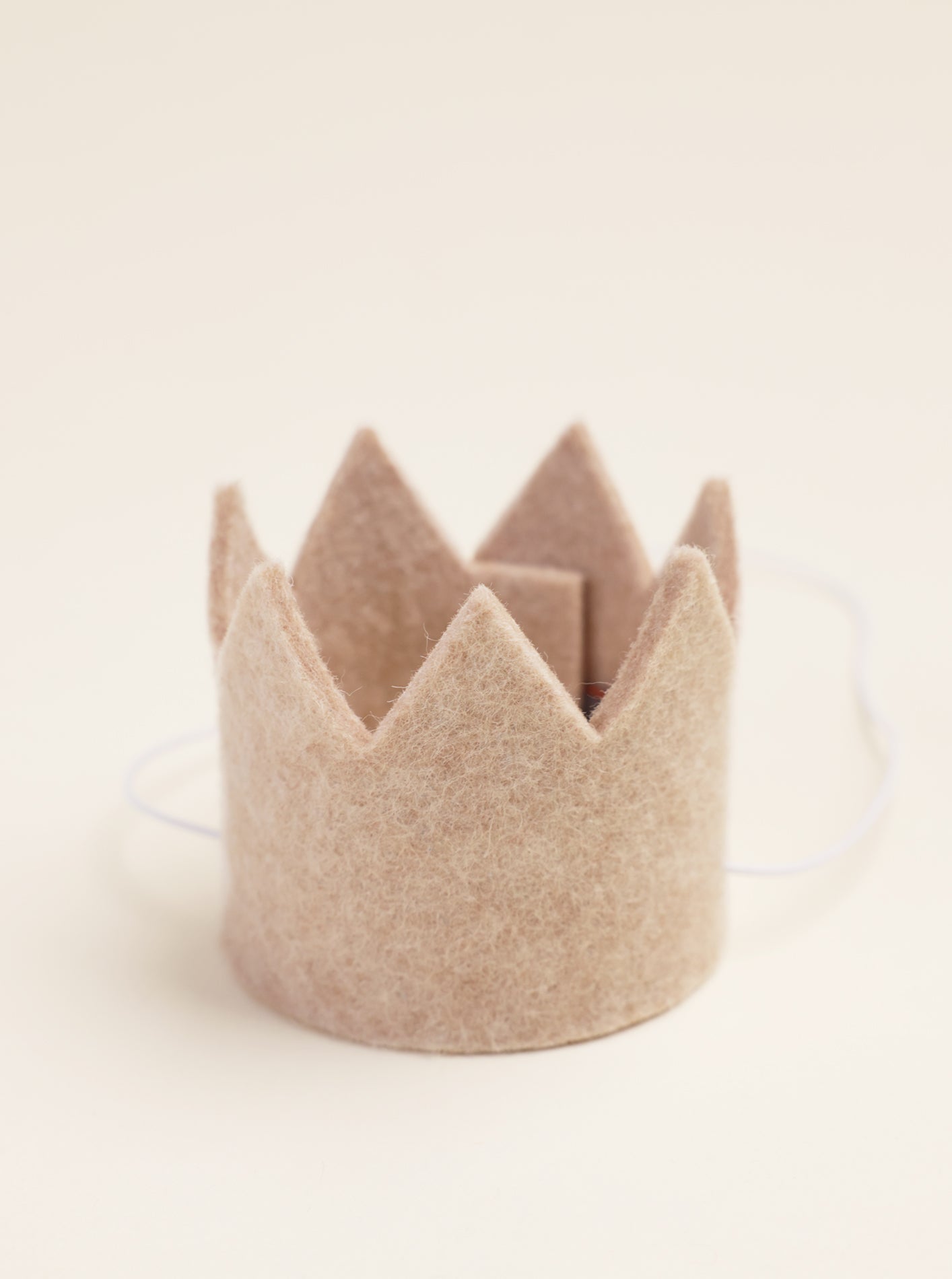 MODERNBEAST Neutral Party Crowns