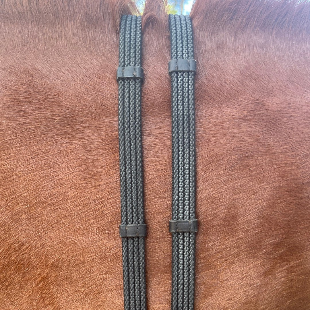 Correct Connect - Sure Grip Rubber Reins with 4" Rein Stops-Superb Slim Rubber Woven Grip