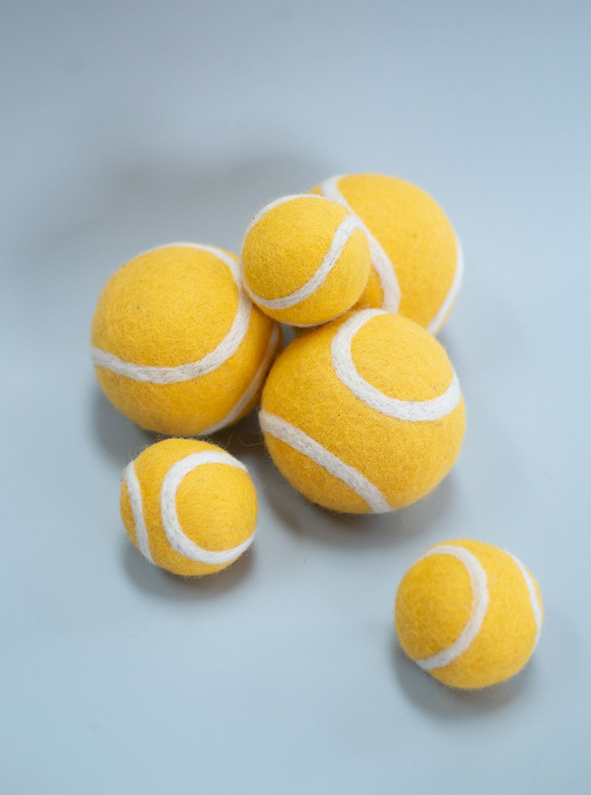 MODERNBEAST Wool Tennis Ball