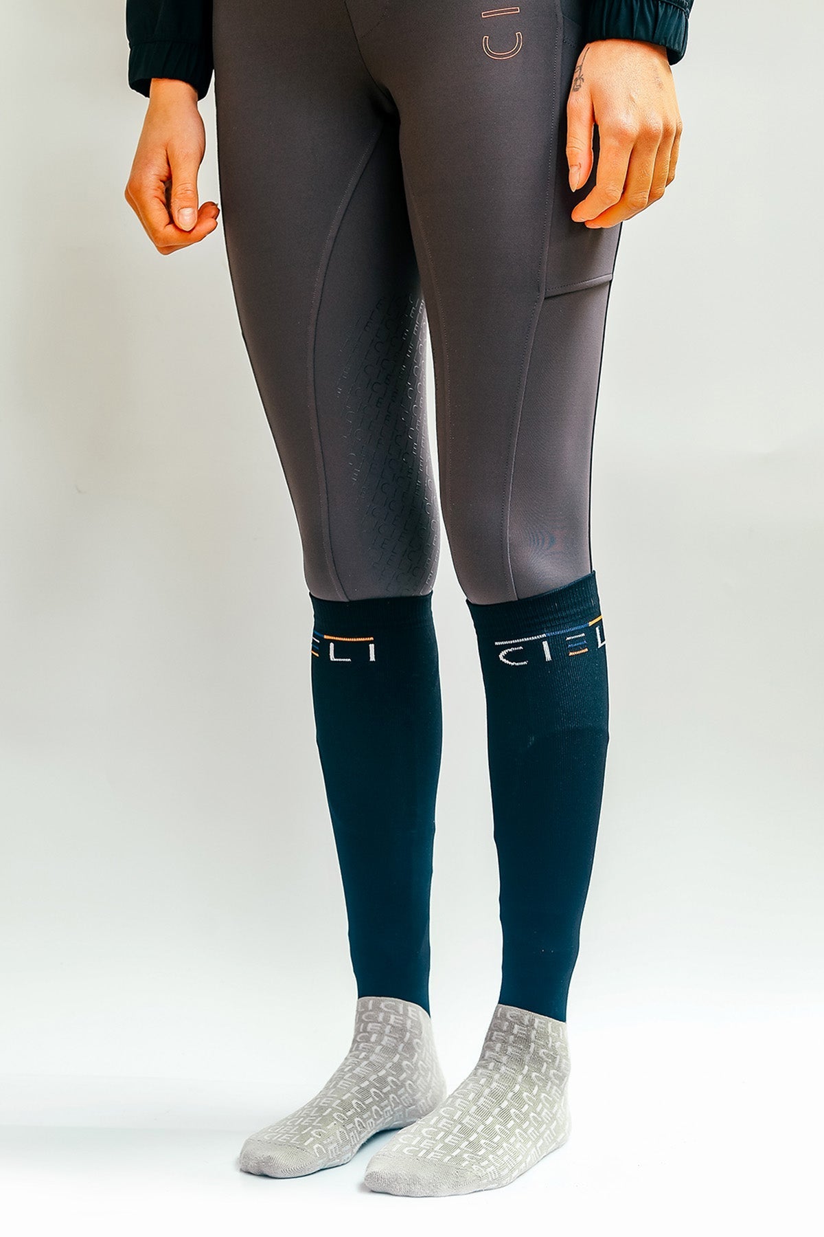 Cieli Equestrian - Signature Performance Socks