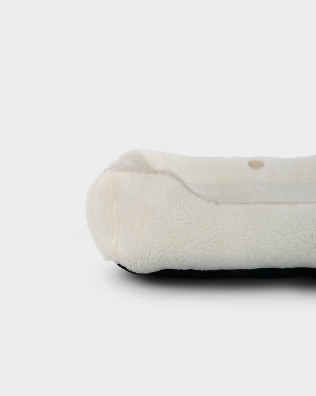 Chester & Lee Furry Sleeper Dog Bed Beige