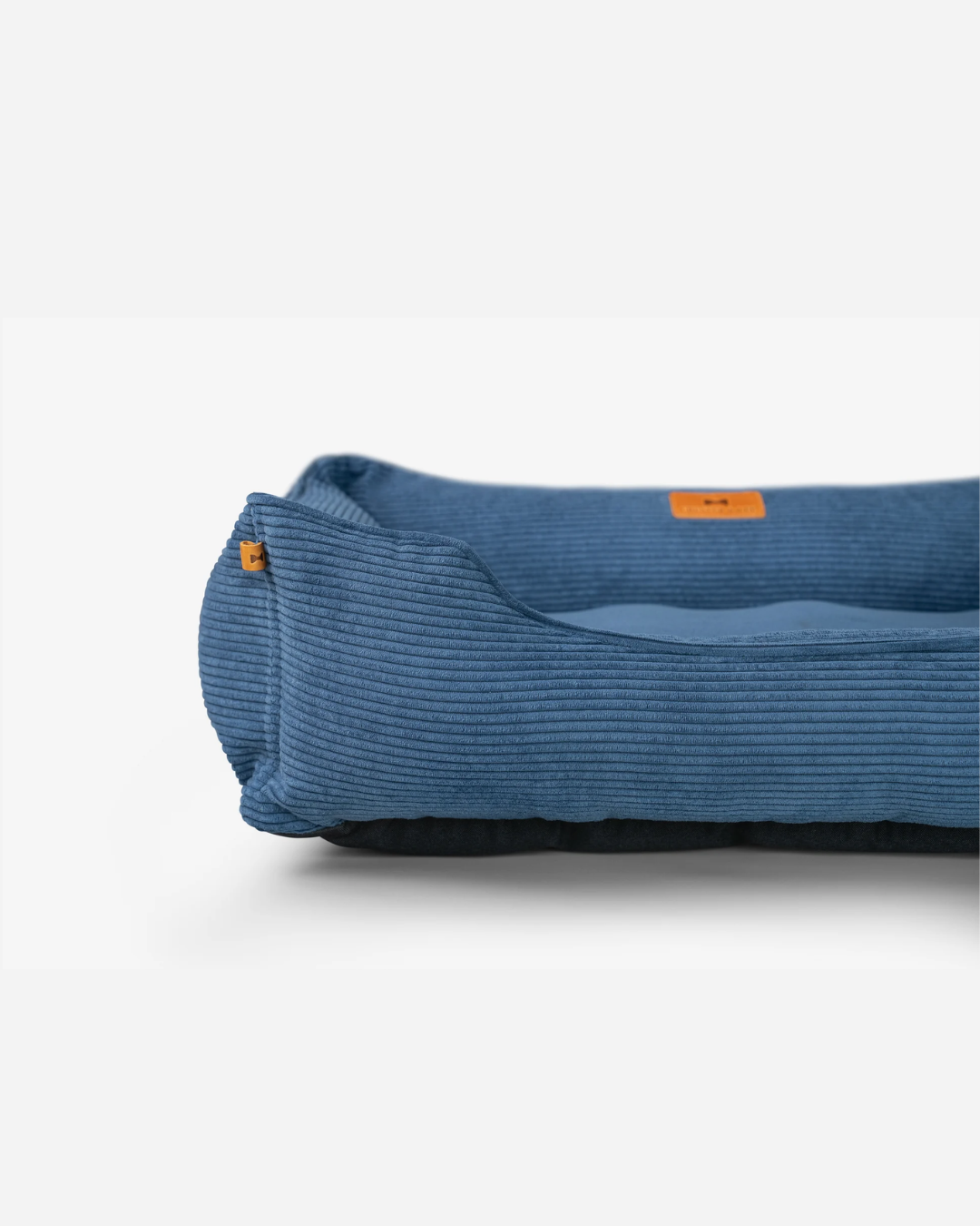 Chester & Lee Fancy Corduroy Sleeper Dog Bed Blue