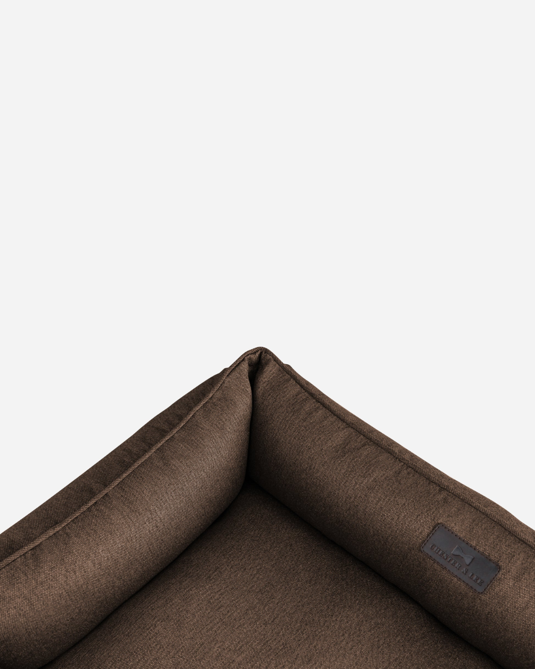Chester & Lee Cotton Sleeper Dog Bed Brown