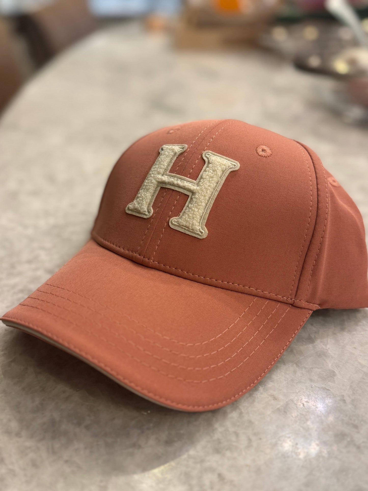Harcour USA - Benedicte Cap