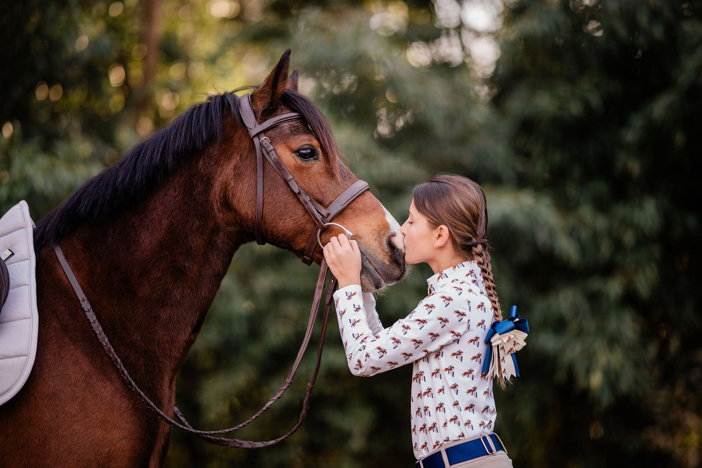 The Proper Fox - Equestrian Horse Show Bow - Jumping Horse Pattern