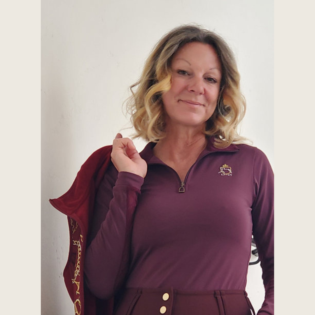 Dressage Queen Dream - Burgundy Riding Shirt