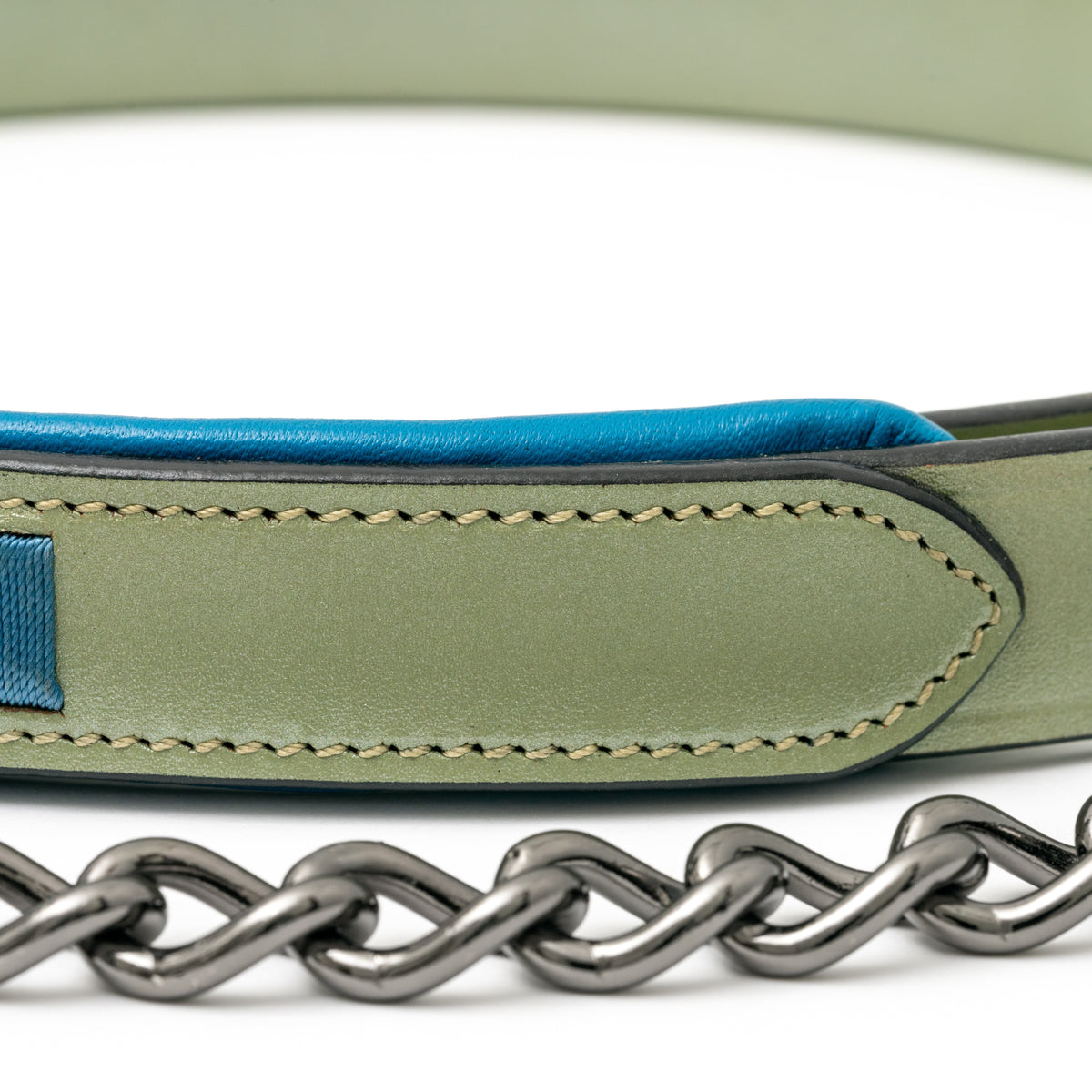 Halter Ego - Azura Leather Lead Shank