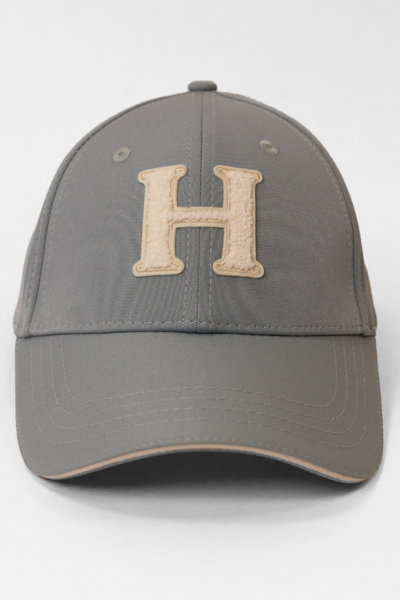 Harcour USA - Benedicte Cap