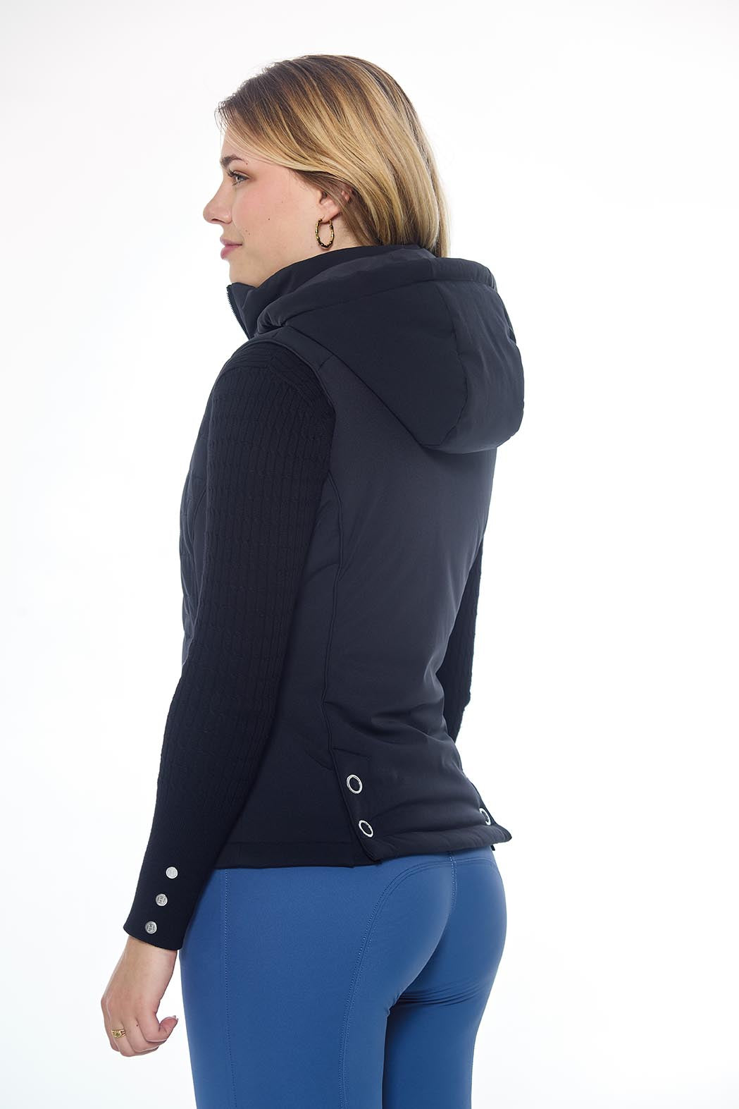 Harcour USA - Bernie Vest