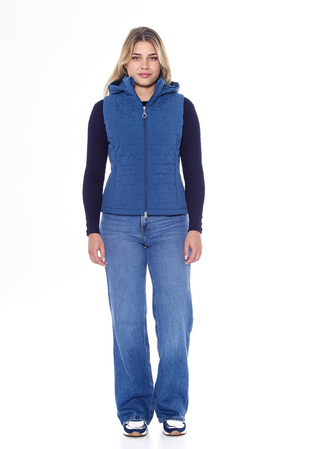 Harcour USA - Bernie Vest