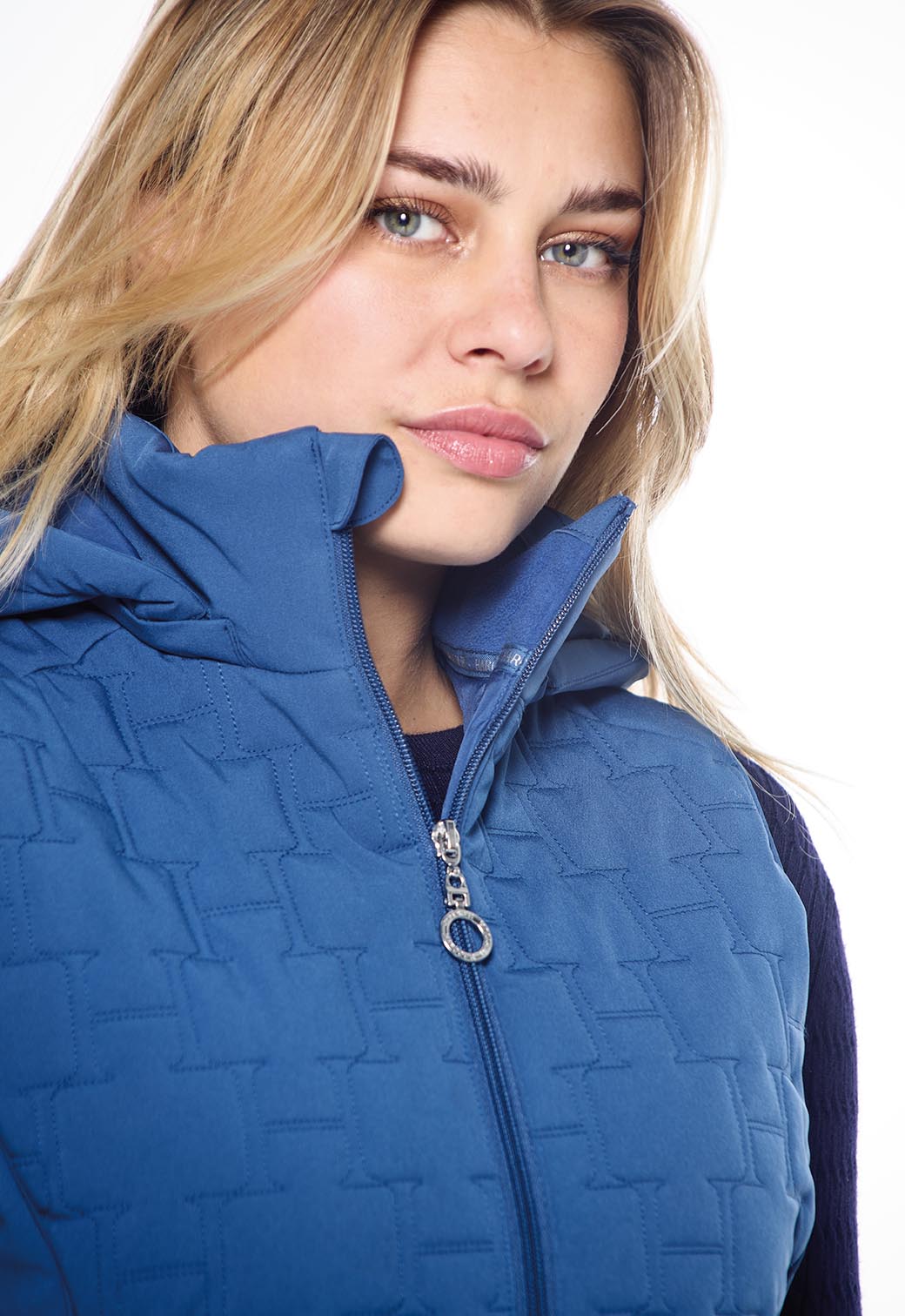 Harcour USA - Bernie Vest
