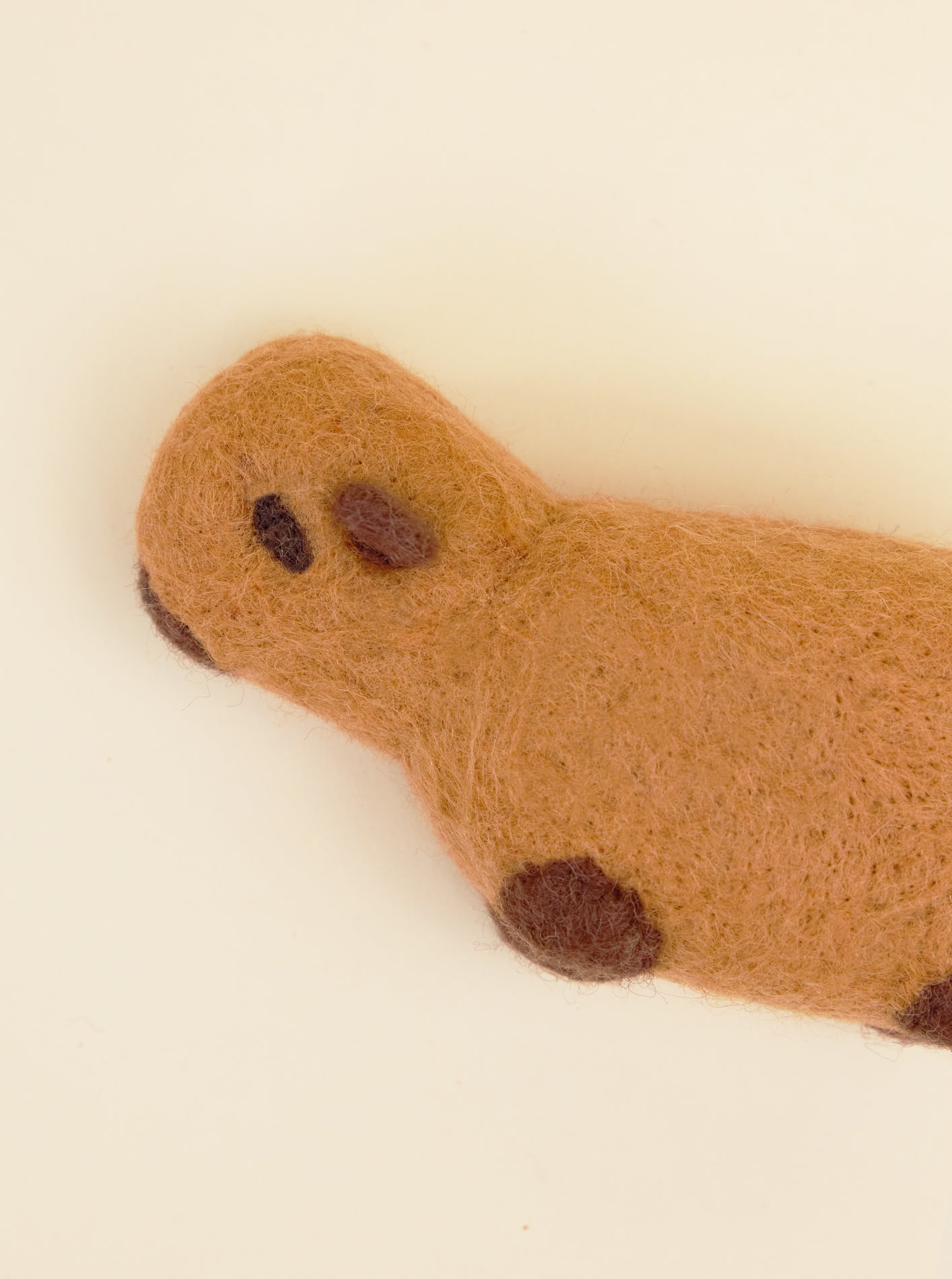 MODERNBEAST - Capybara Wool Dog Toy