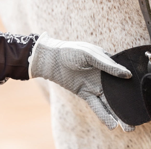 Correct Connect - Oil-Tac Copper Tech™️ Leather Premium Riding Glove in White