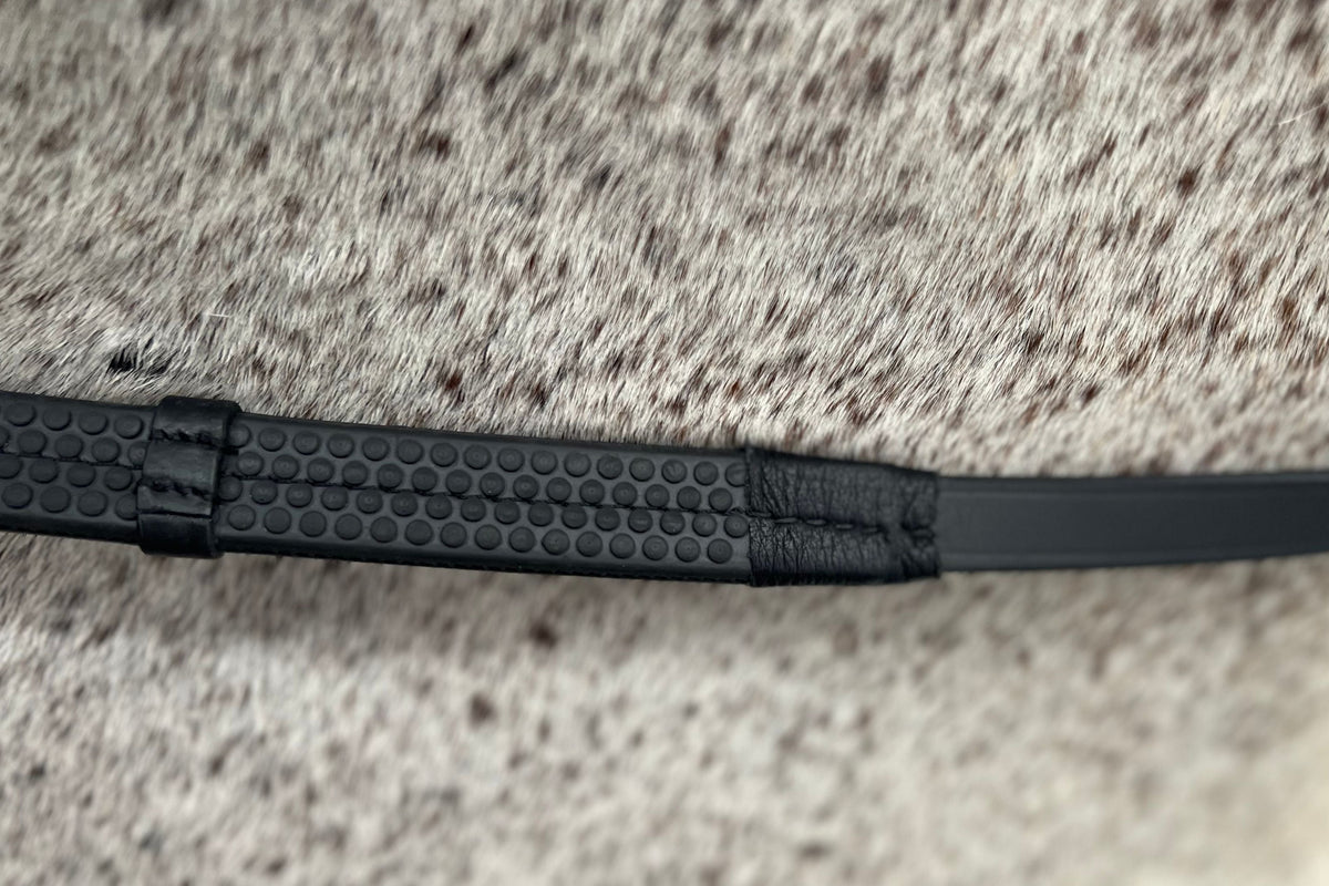Correct Connect - Super Grip Reins - Heavy Rubber Rein for Ultimate Grip  Hand Stops 5" (13cm) Apart