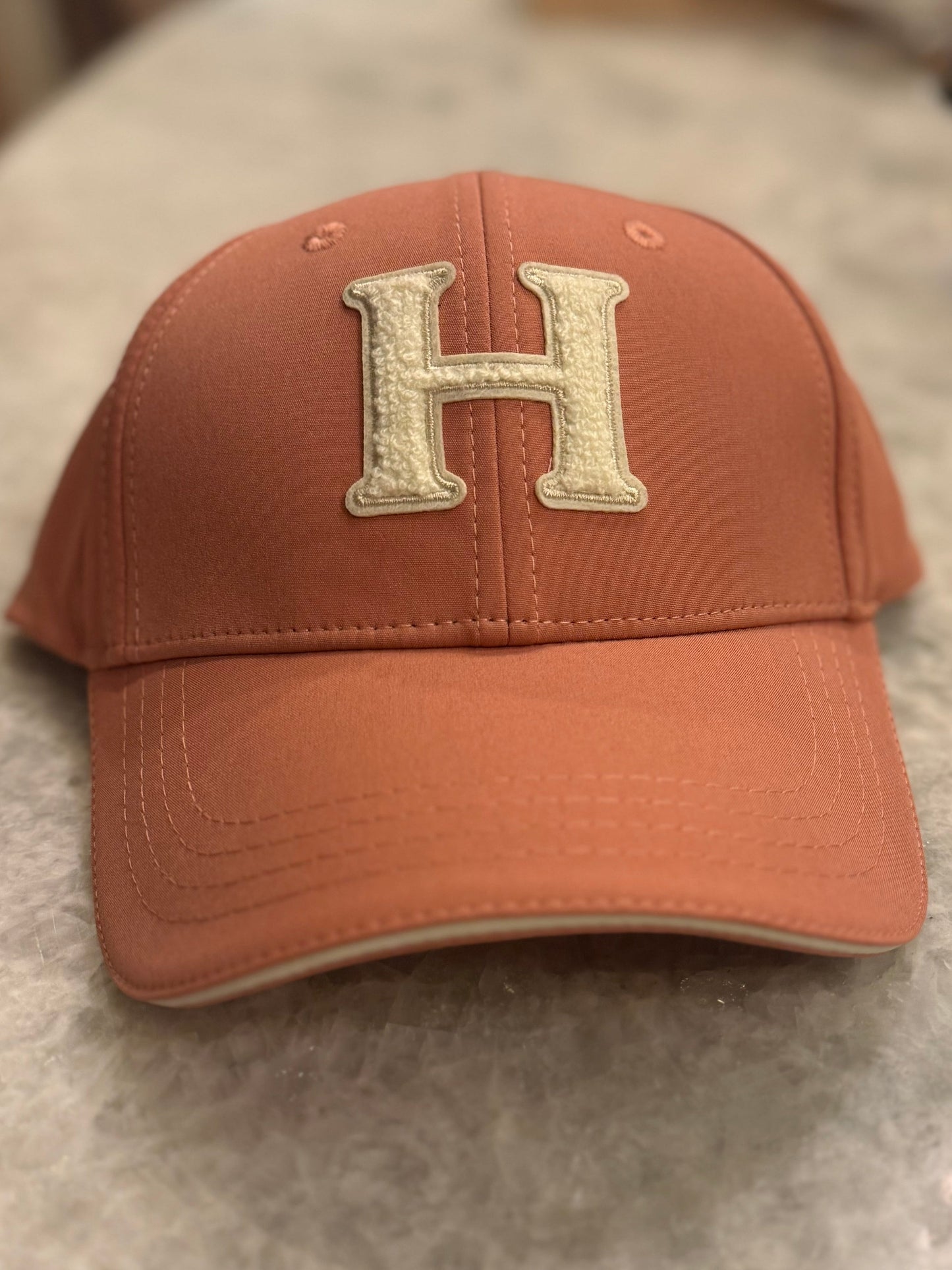 Harcour USA - Benedicte Cap