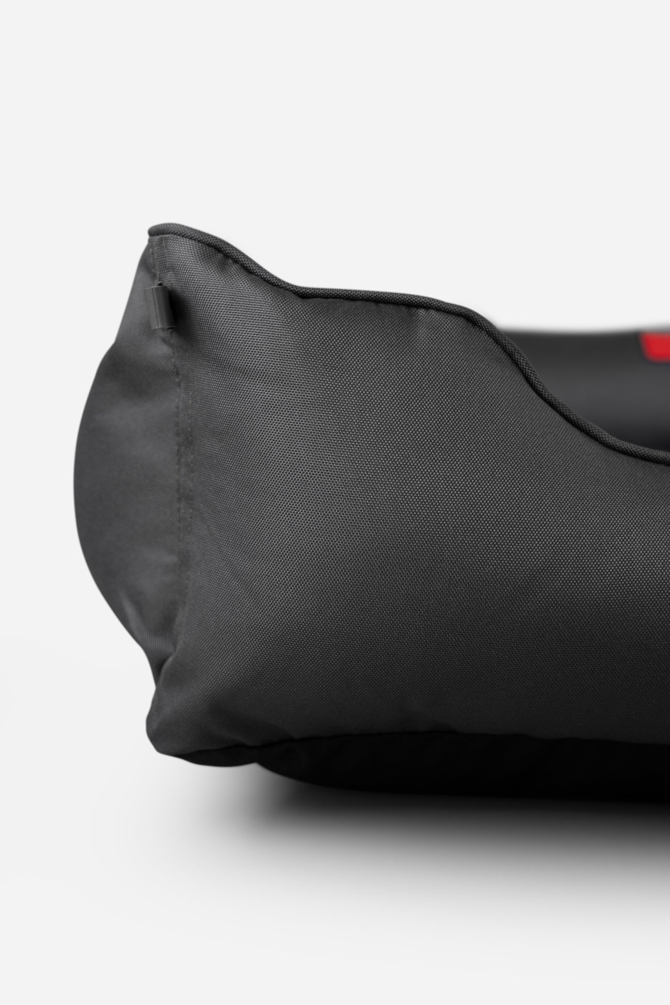 Chester & Lee Waterproof Sleeper Dog Bed Gray