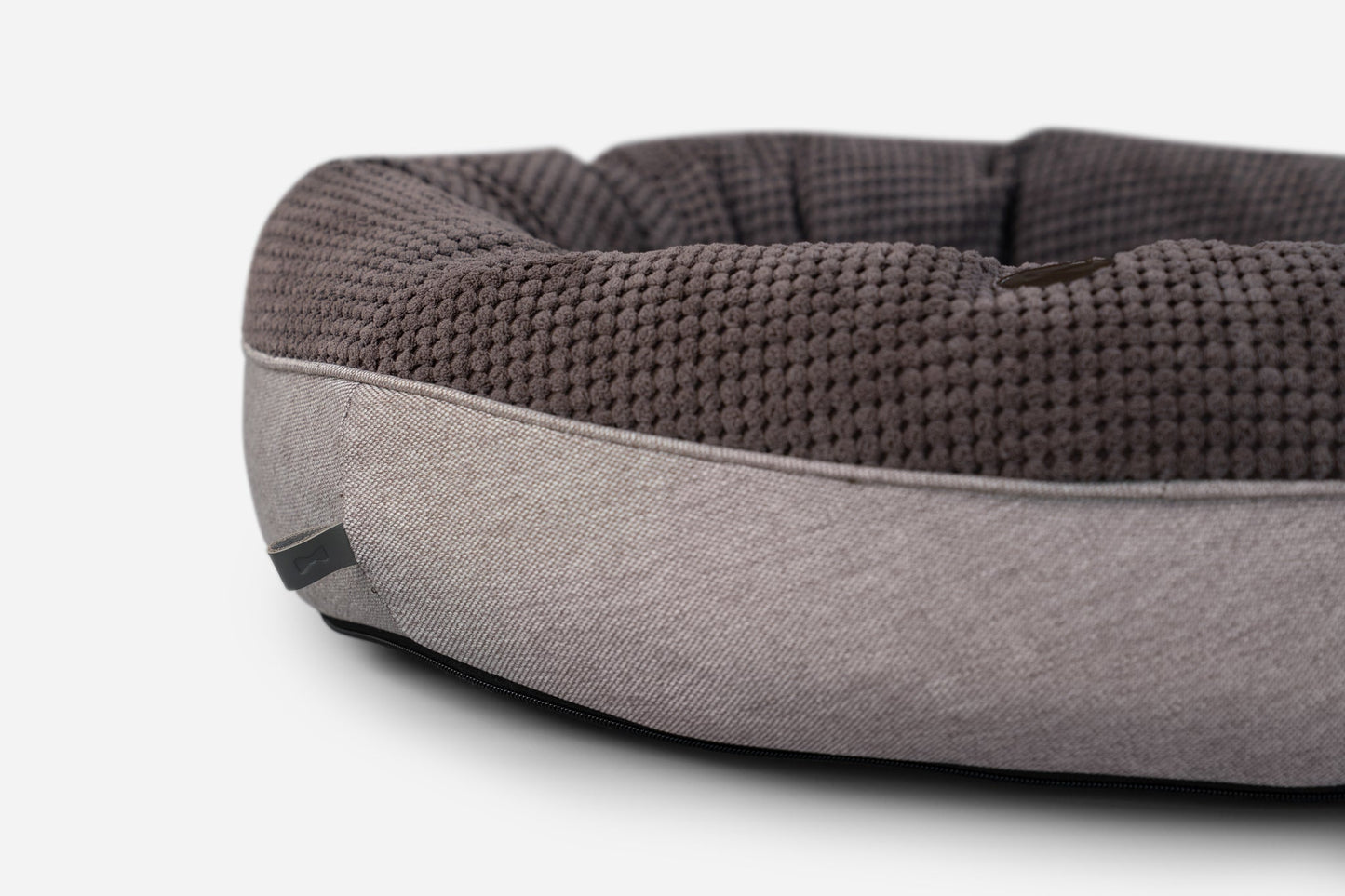 Chester & Lee Chestnut Donut Dog Bed