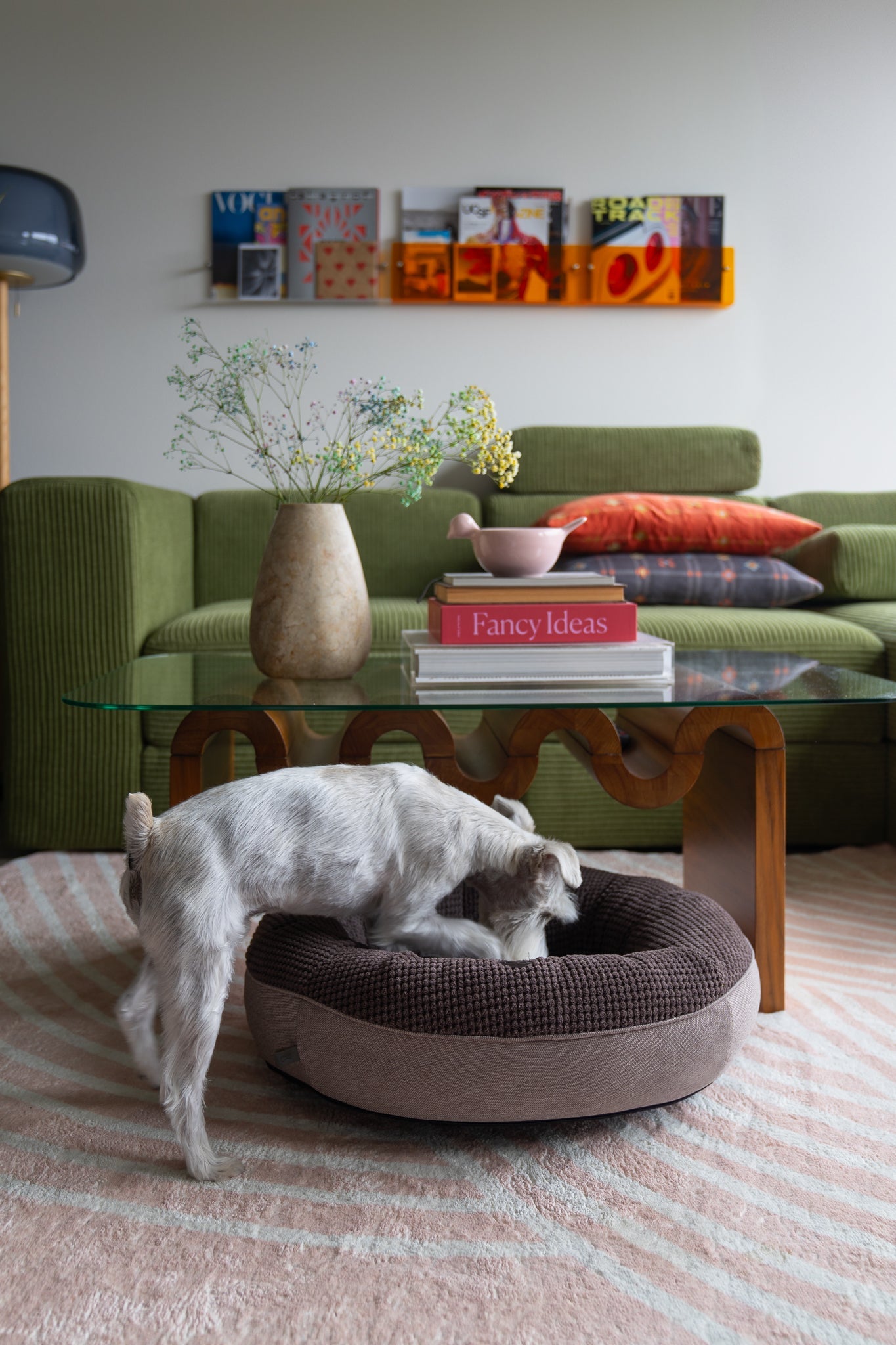 Chester & Lee Chestnut Donut Dog Bed