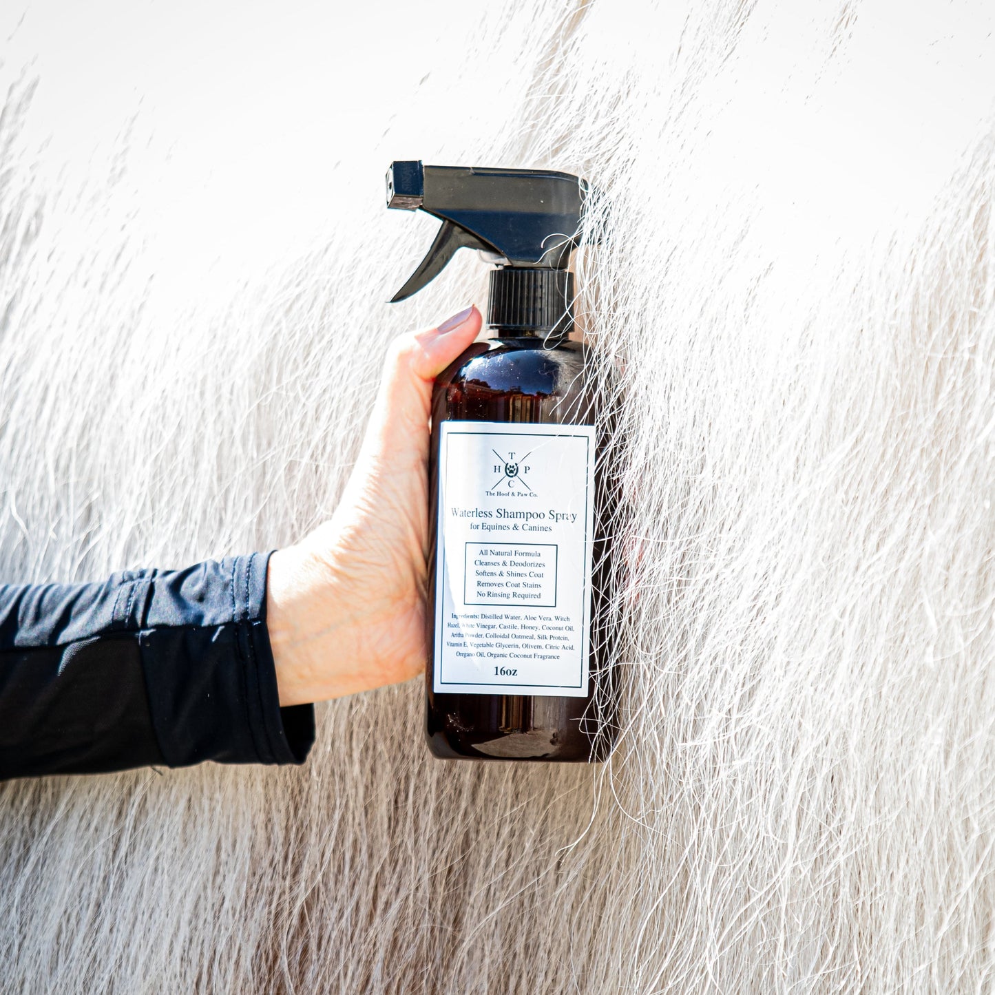 The Hoof & Paw Co. Waterless Shampoo Spray for Dogs & Horses - 16oz