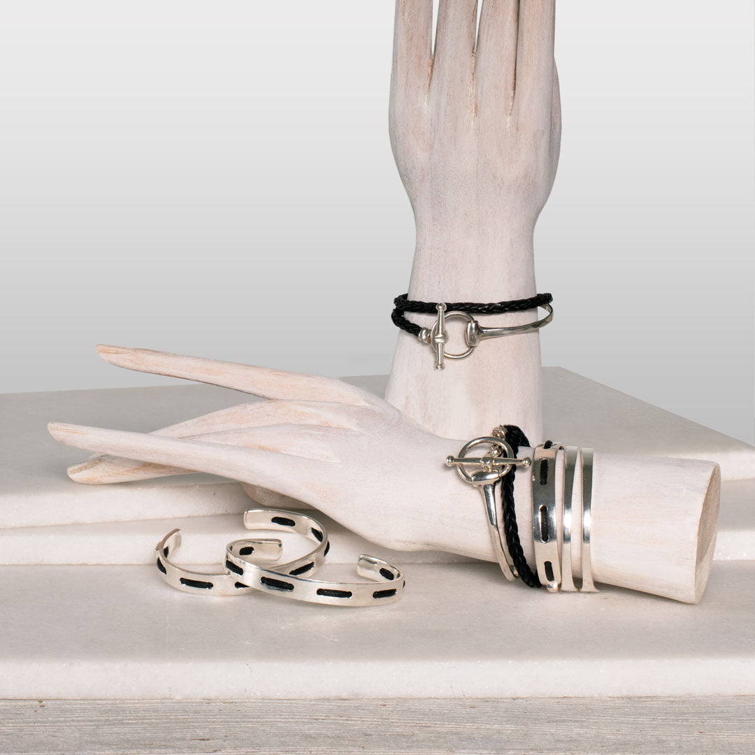 Urban Equestrian - Odeza - Wrap Around Horse Bit Bracelet in Silver & Black