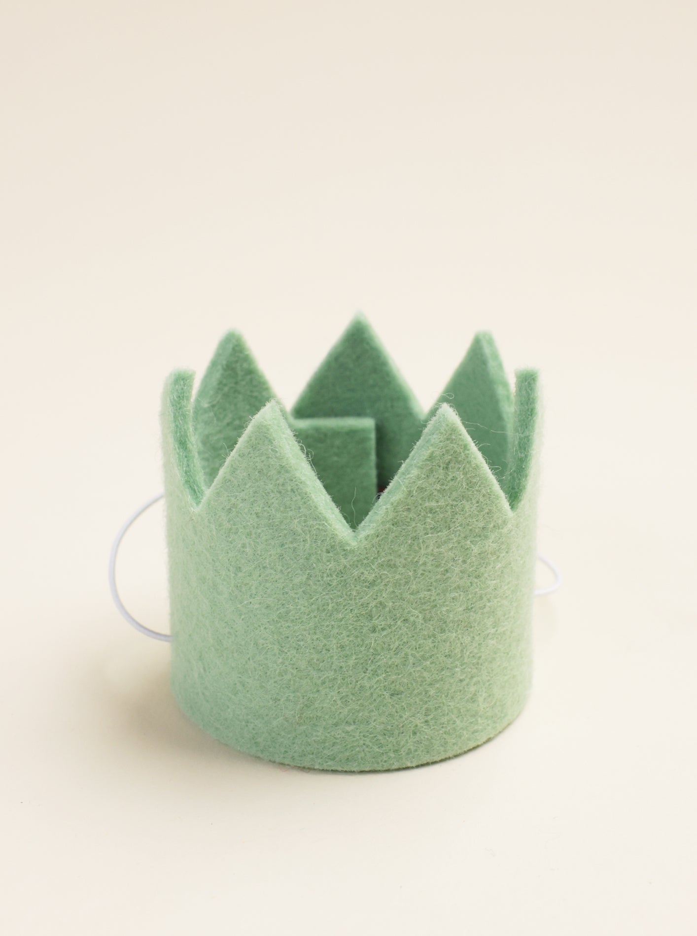 MODERNBEAST Neutral Party Crowns