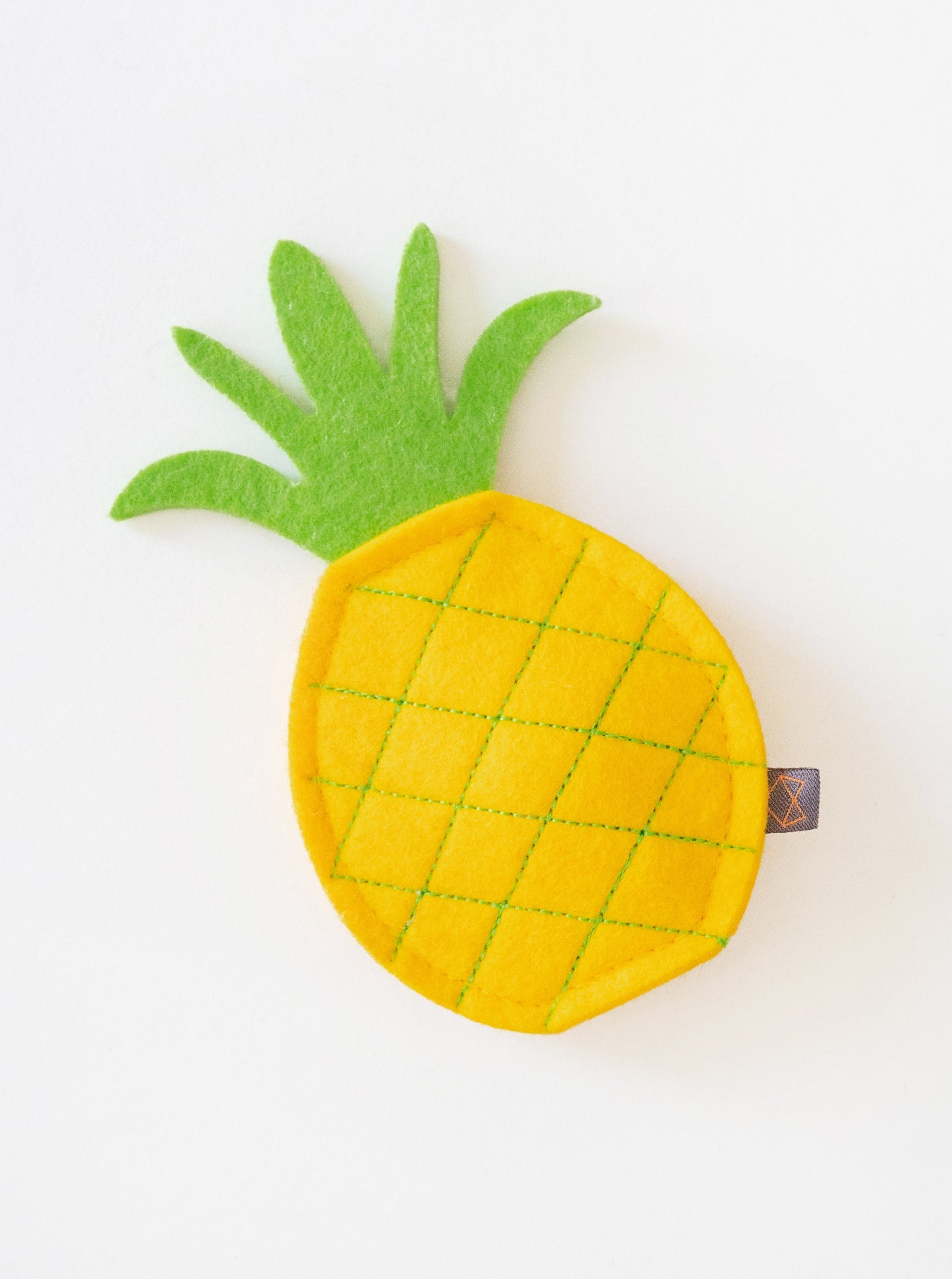 MODERNBEAST - Pineapple Dog Squeaker Toy