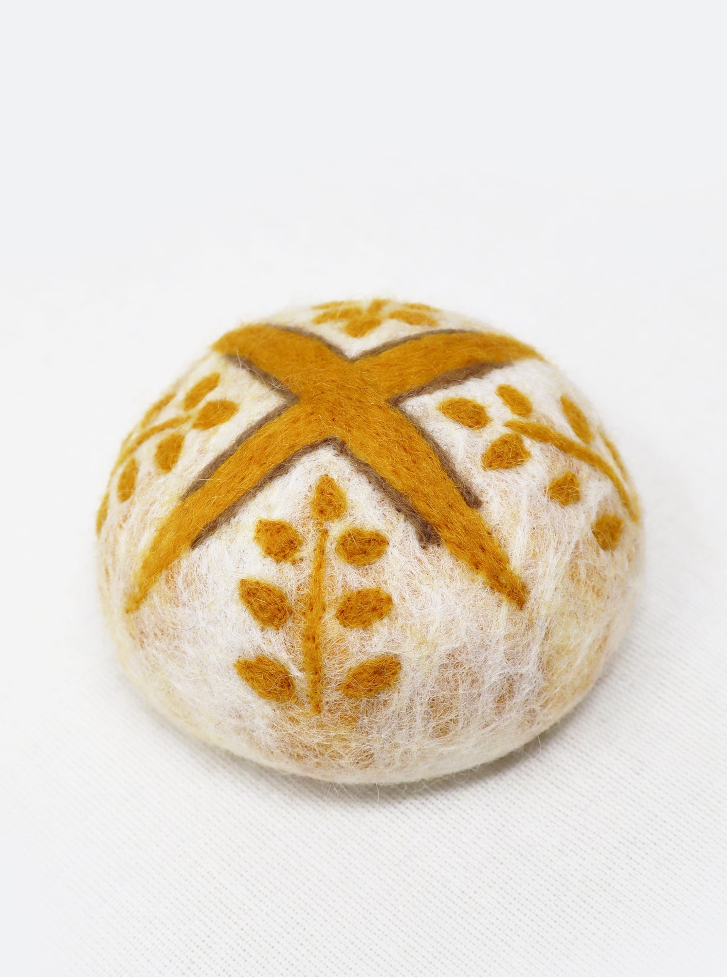 MODERNBEAST - Sourdough Loaf Wool Dog Toy