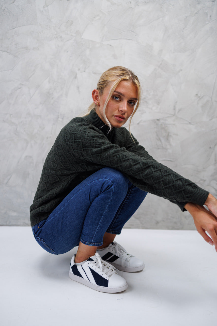 Harcour USA - Swuni Women's Pullover Sweater
