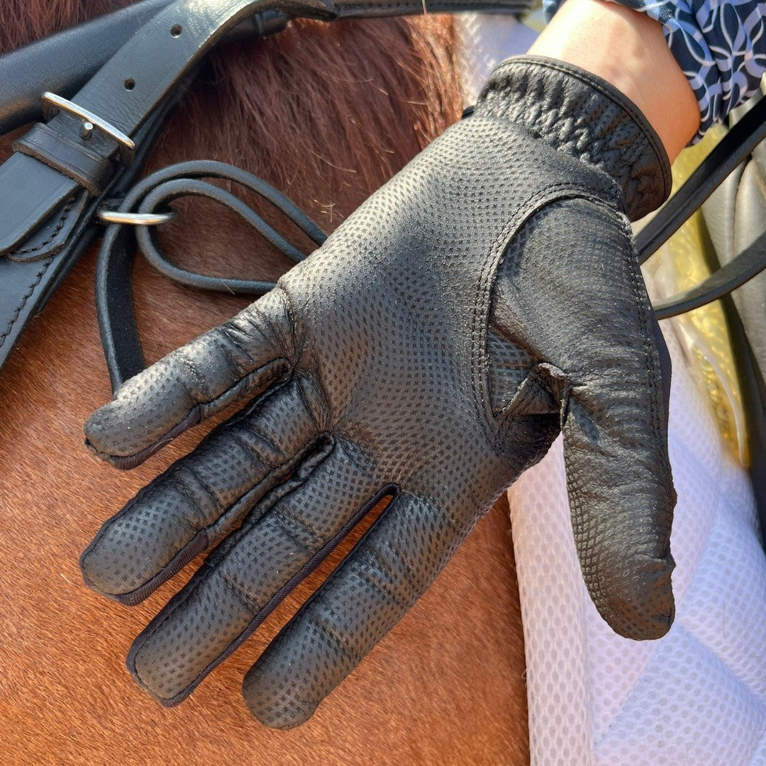 Correct Connect - Tackified Copper Tech™️ Leather Premium Riding Glove in Black
