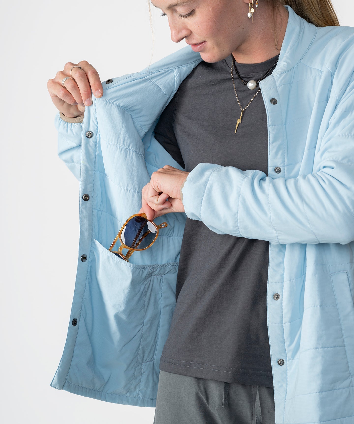 Strafe Outerwear Women's Highlands Shirt Jacket