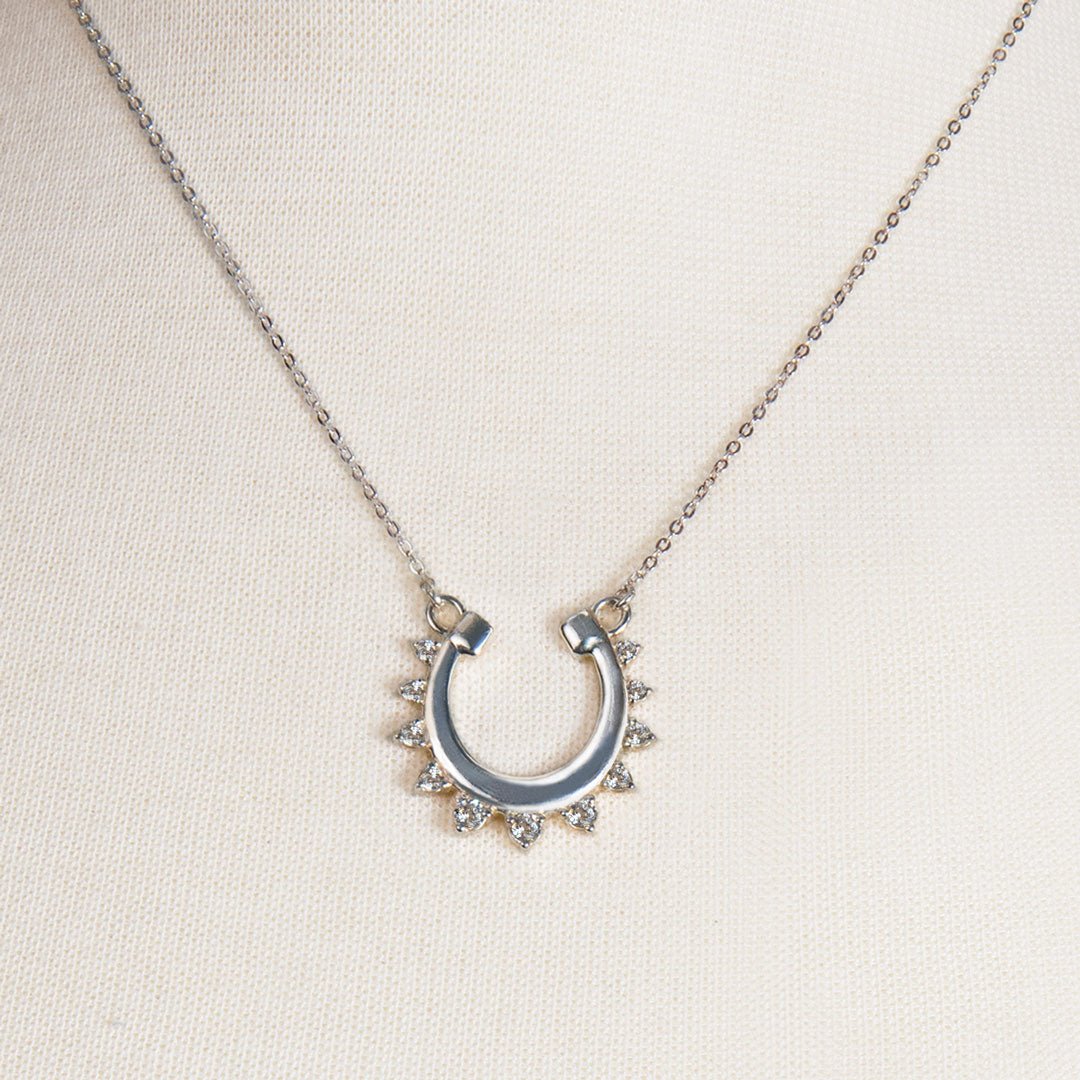 Urban Equestrian - Anola - Diamond Cut Horseshoe Necklace in Silver