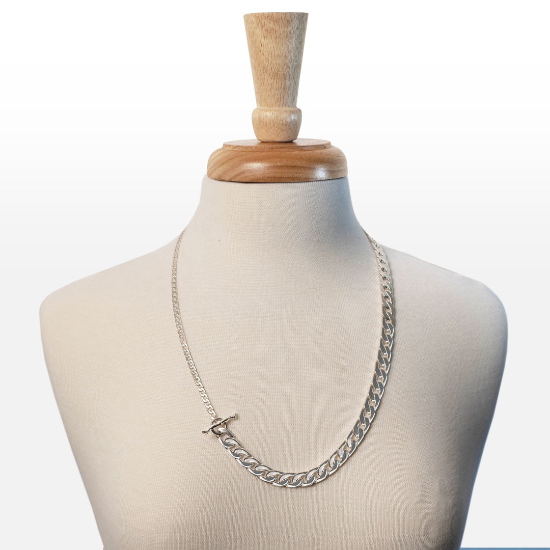 Urban Equestrian - Cadence - Equestrian Curb Chain T-Bar Necklace in Silver