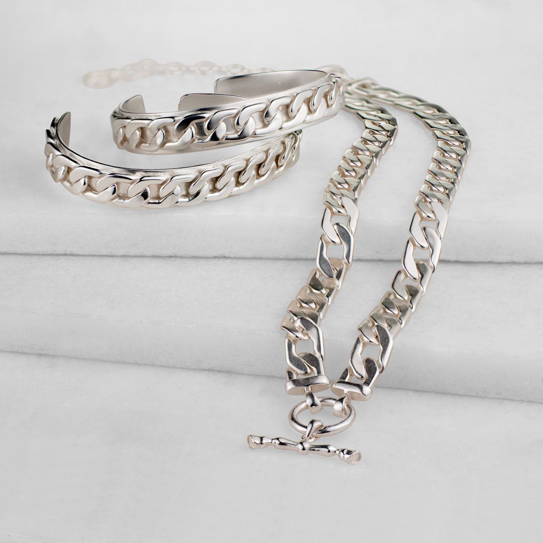 Urban Equestrian - Cadence Equestrian Bracelet  - Wide Silver Curb Chain Cuff