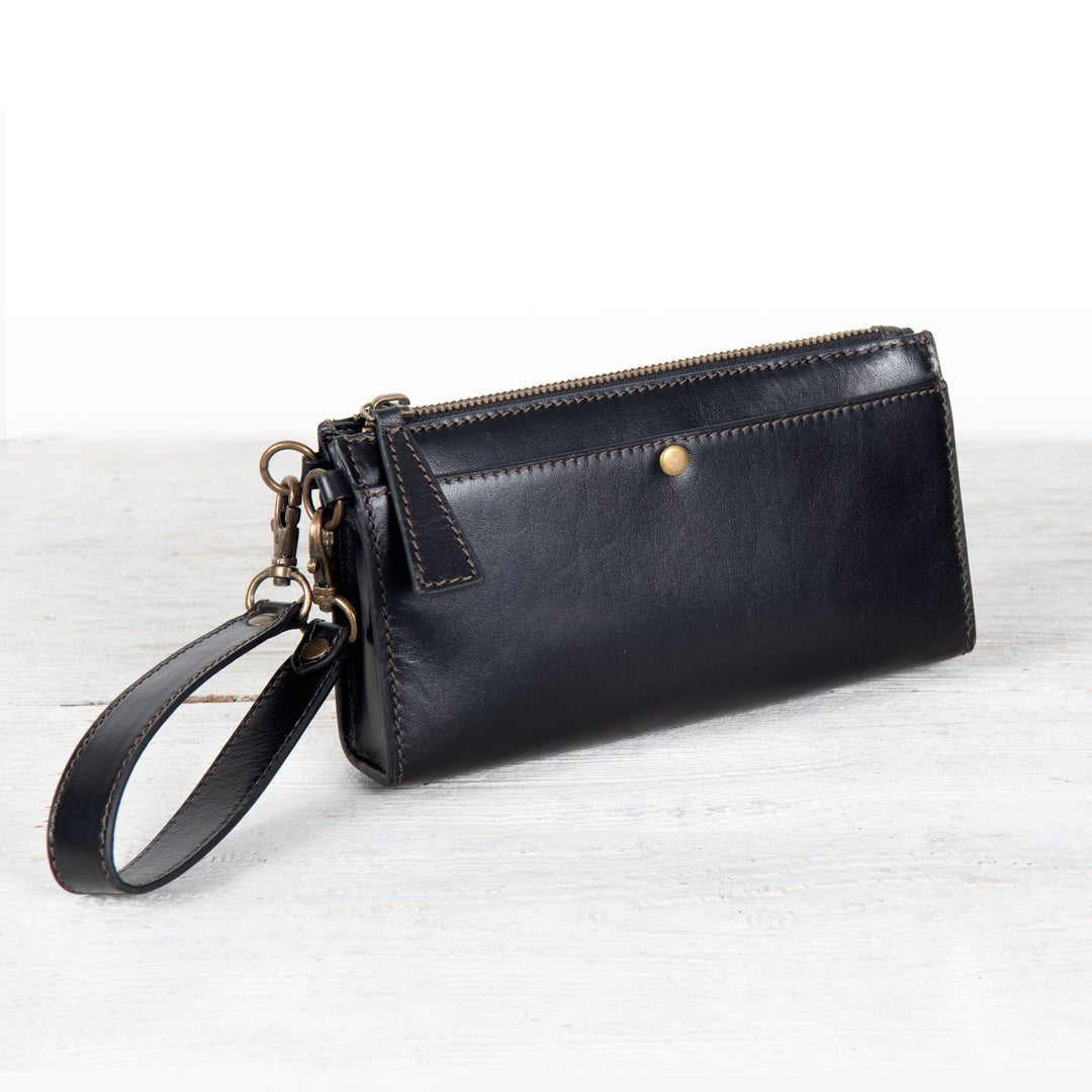 Urban Equestrian Caravel Wristlet Clutch - Luxury Leather Handbag in Black