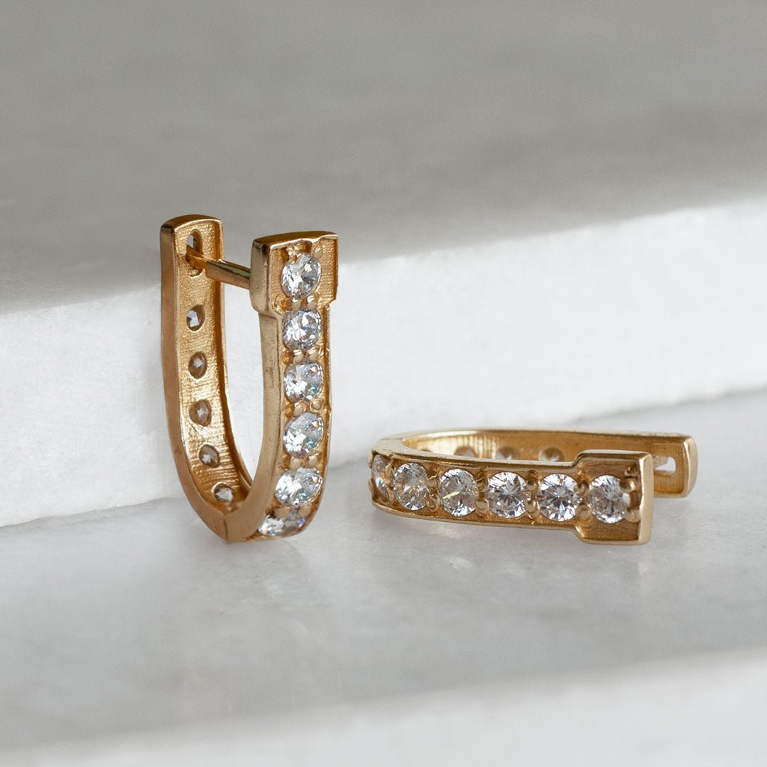Urban Equestrian - Colton - Diamond Cut Horseshoe Coin Earring in Gold