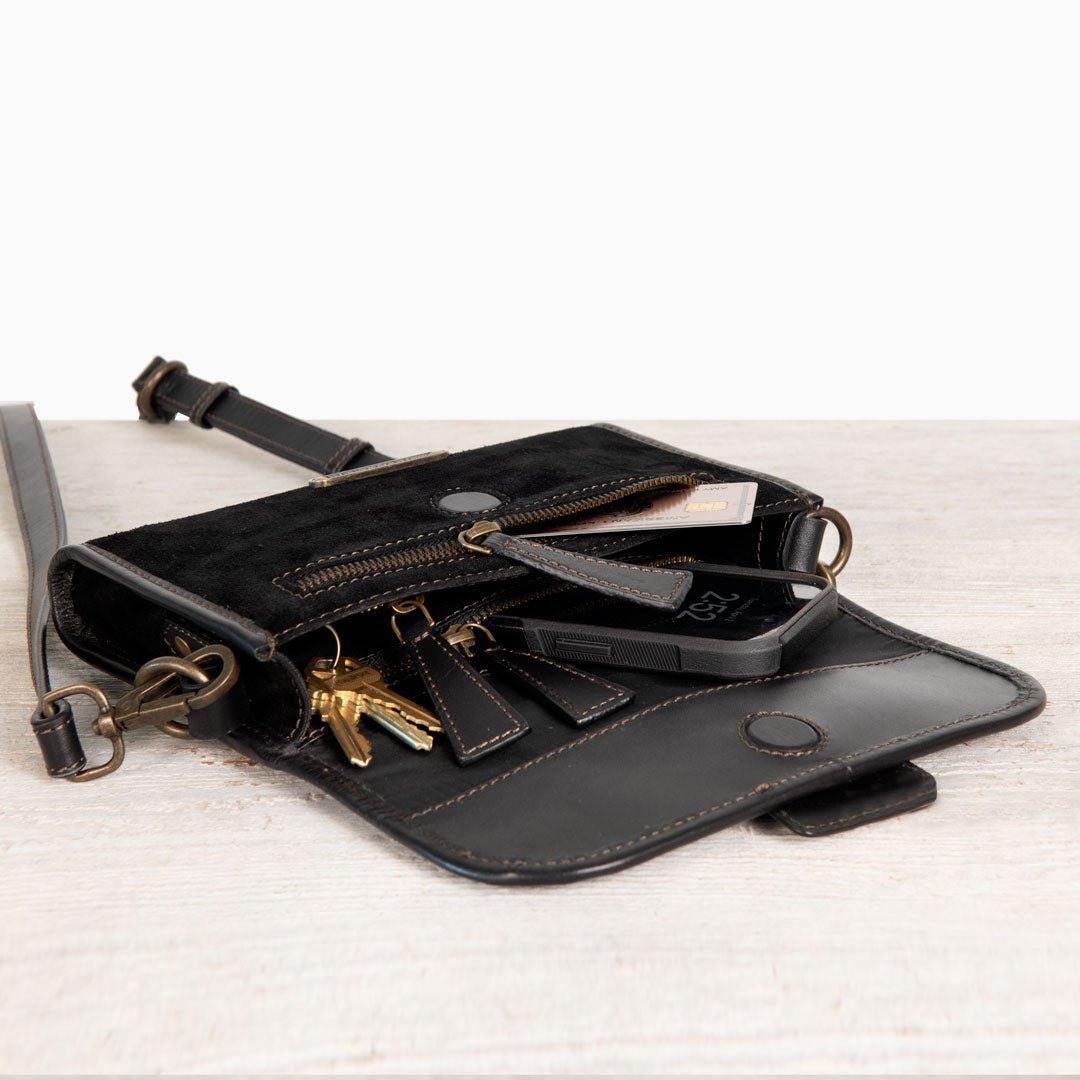 Urban Equestrian Dalton - Horse Bit Crossbody Luxury Leather Handbag in Black on Black