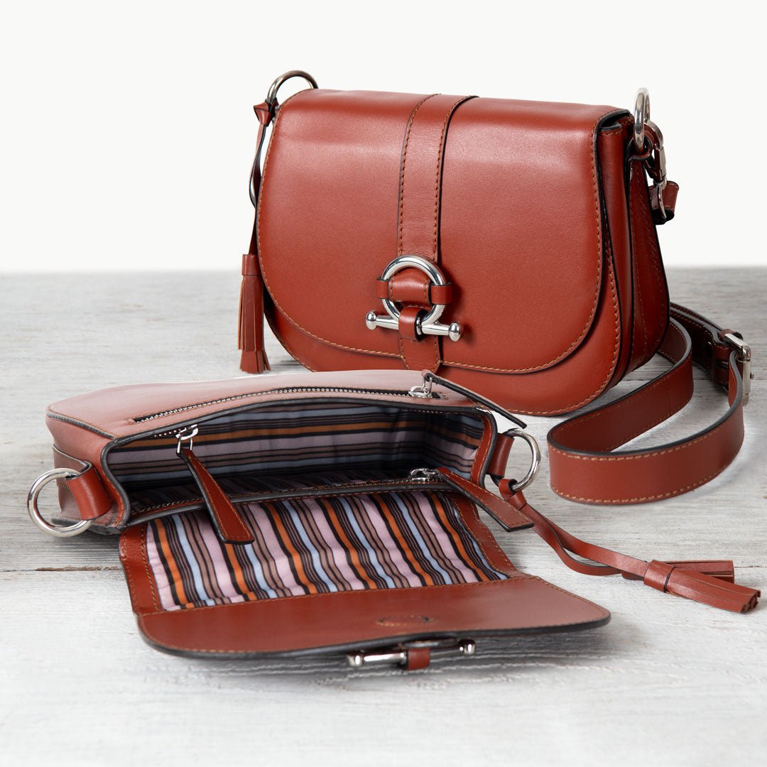 Urban Equestrian Del Rey - Equestrian Horse Bit Crossbody Luxury Leather Handbag in Cognac