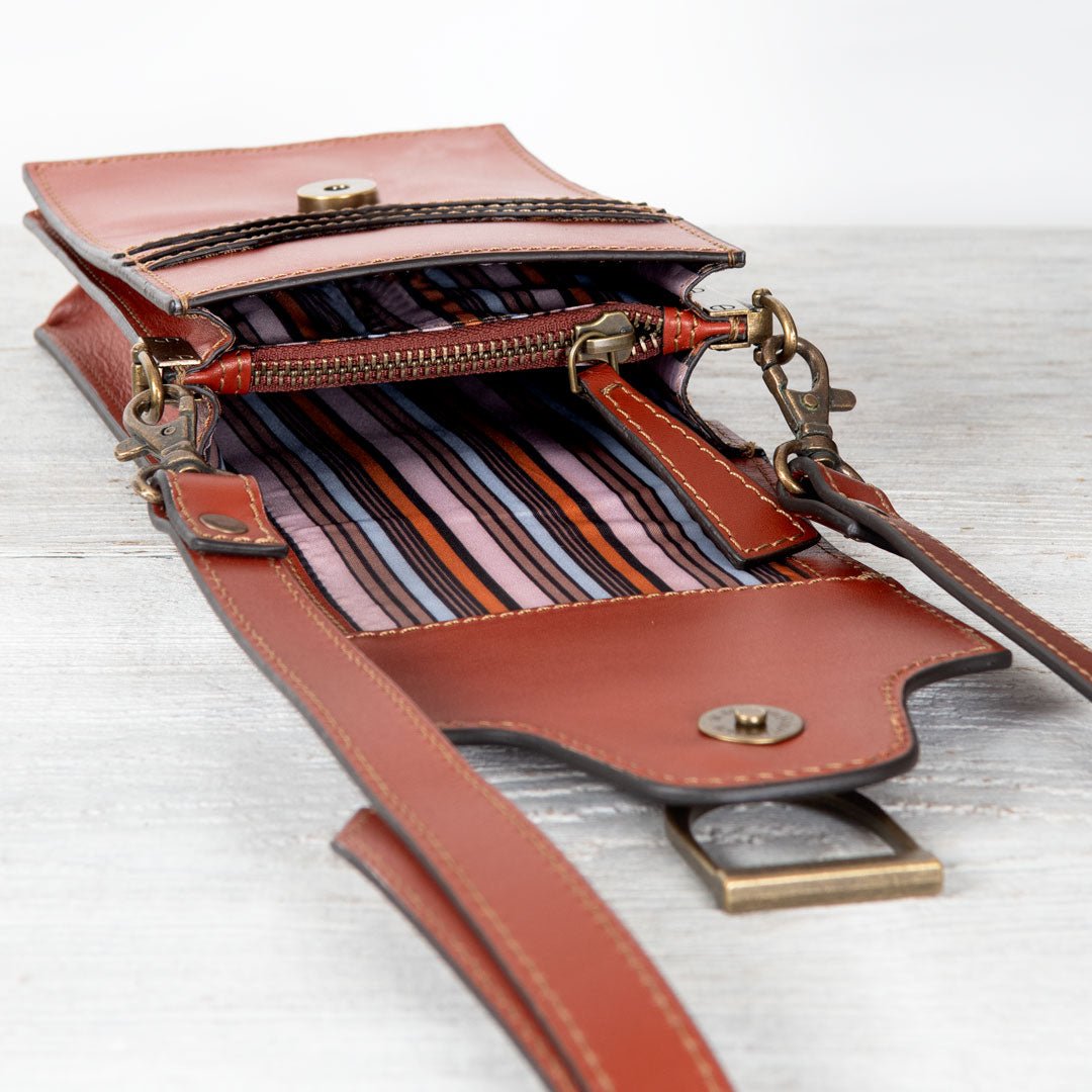 Urban Equestrian Devon Deluxe Phone Bag - Luxury Leather Handbag in Cognac