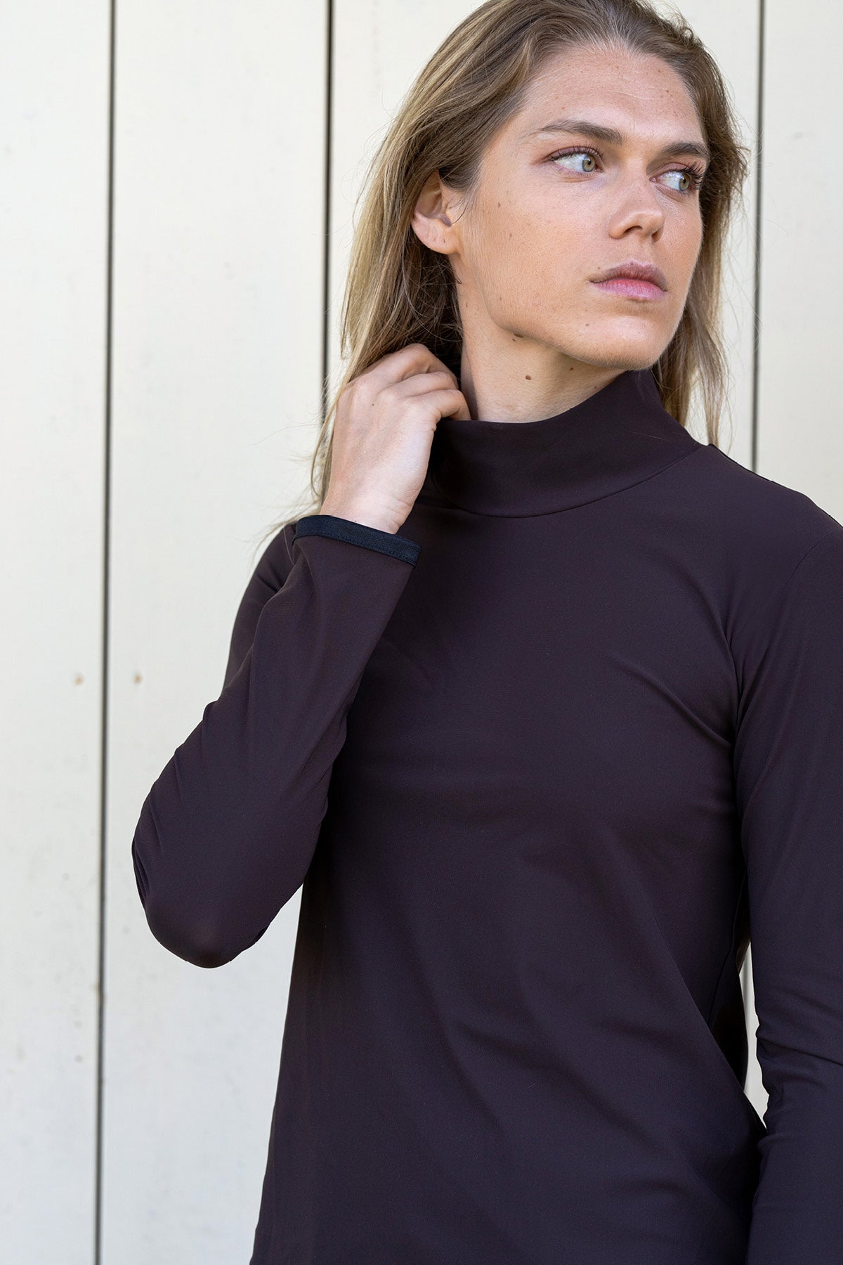 CALLIDAE The Featherweight Riding Turtleneck