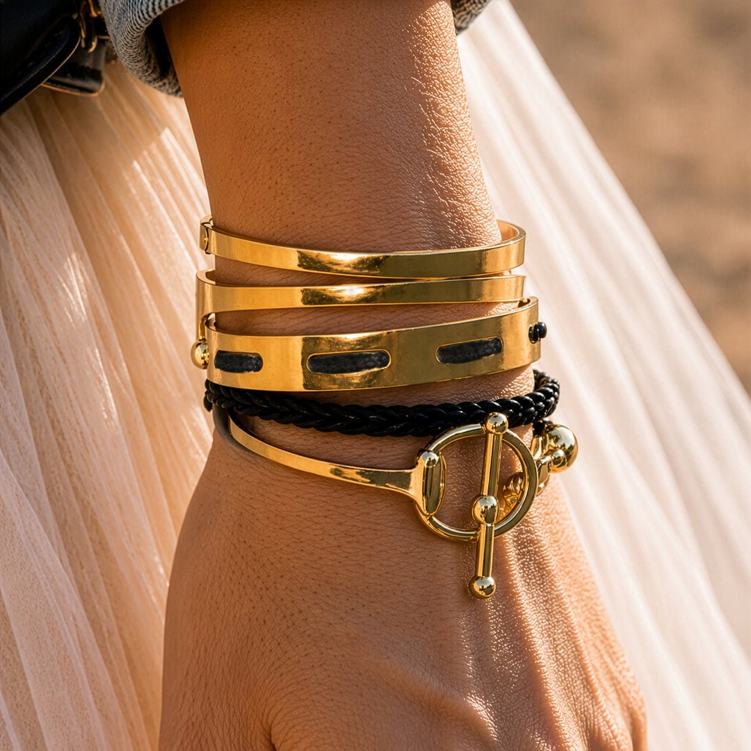 Urban Equestrian - Odeza - Wrap Around Horse Bit Bracelet in Gold & Black