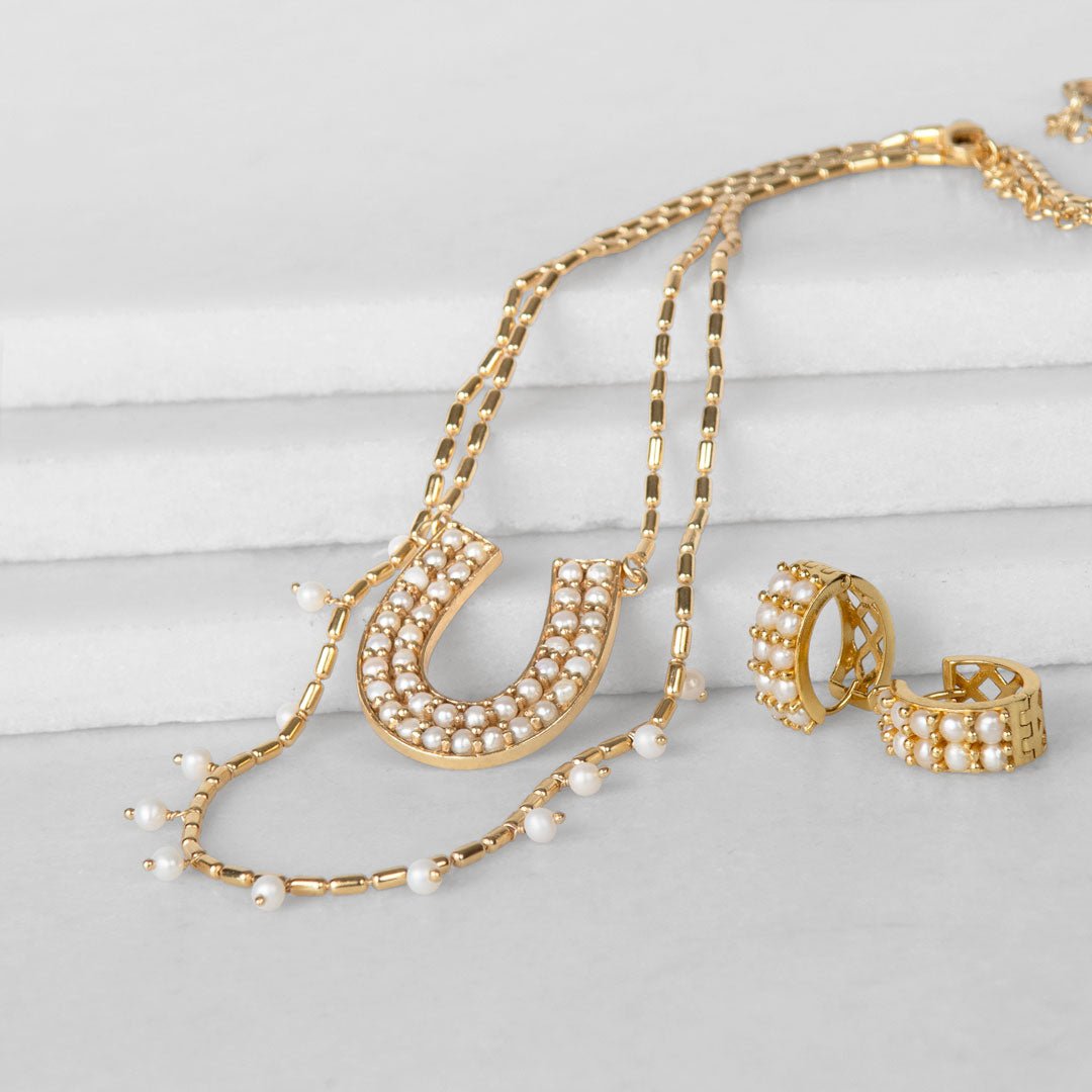 Urban Equestrian - Prism - Pearl Equestrian Horseshoe Necklace & Choker