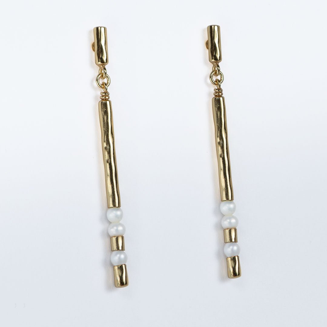 Urban Equestrian - Prism - Pearl Horseshoe Coin Earring