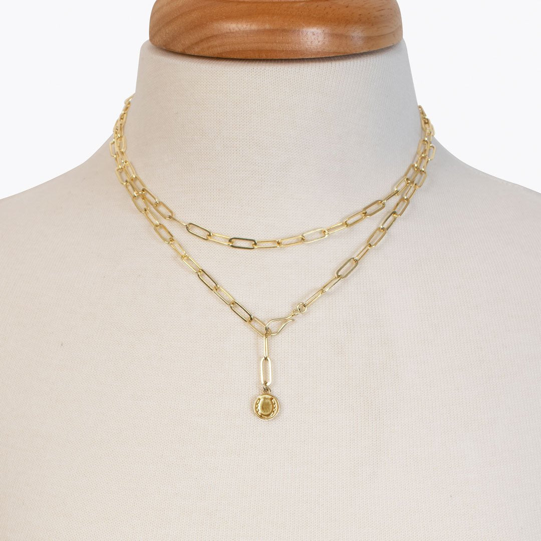 Urban Equestrian - Roxy - Paperclip Chain w/ Horseshoe Coin - Large Link in Gold