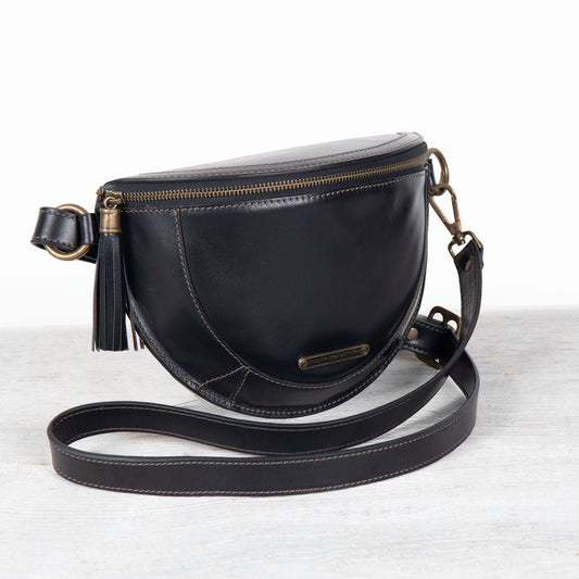 Urban Equestrian - Sonoma Sling Bag in Black