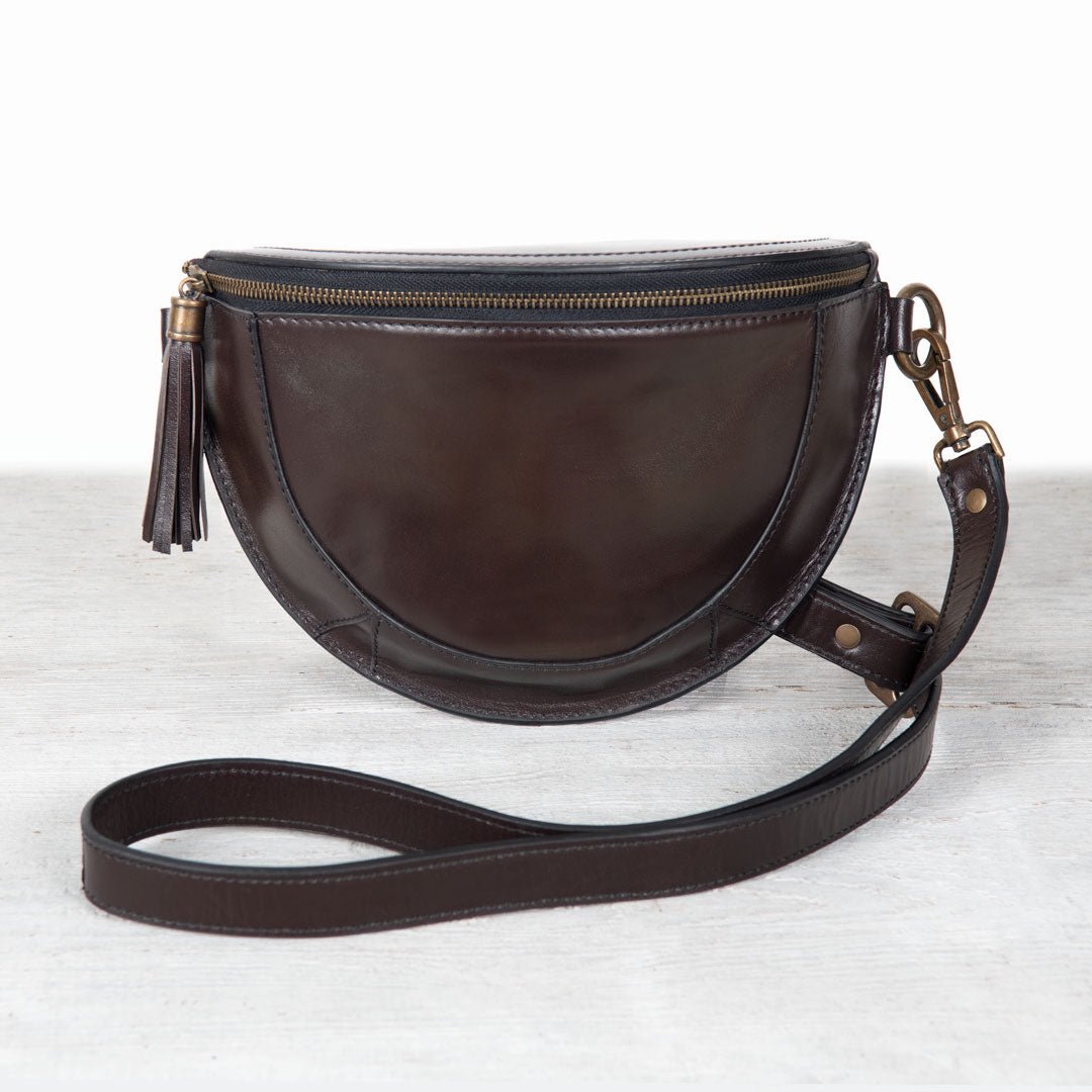 Urban Equestrian - Sonoma Sling Bag in Deep Brown